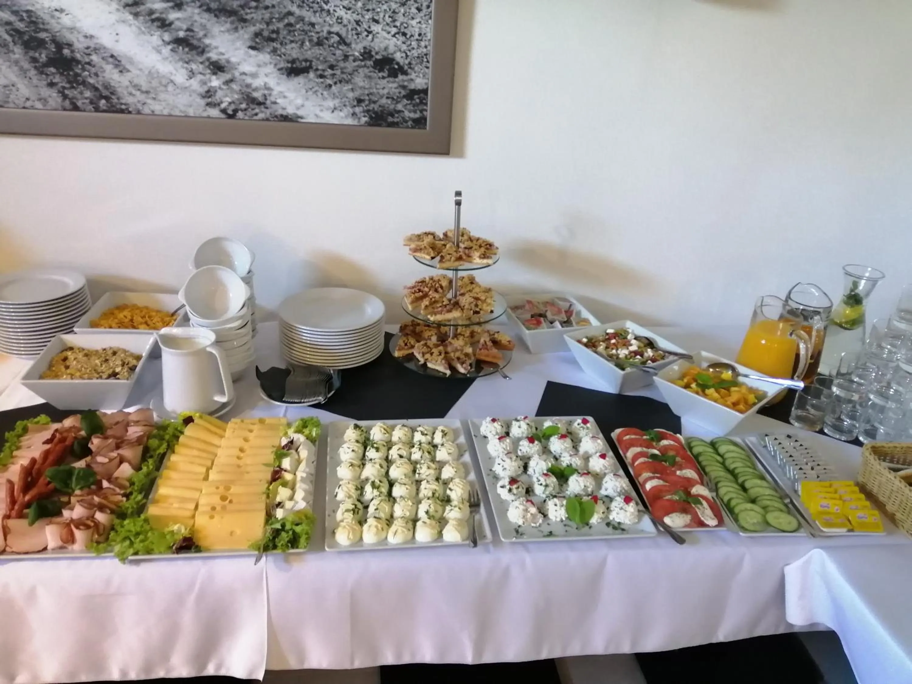 Buffet breakfast in S7 Hotel