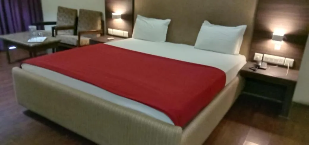 Bed in Hotel Jaya International