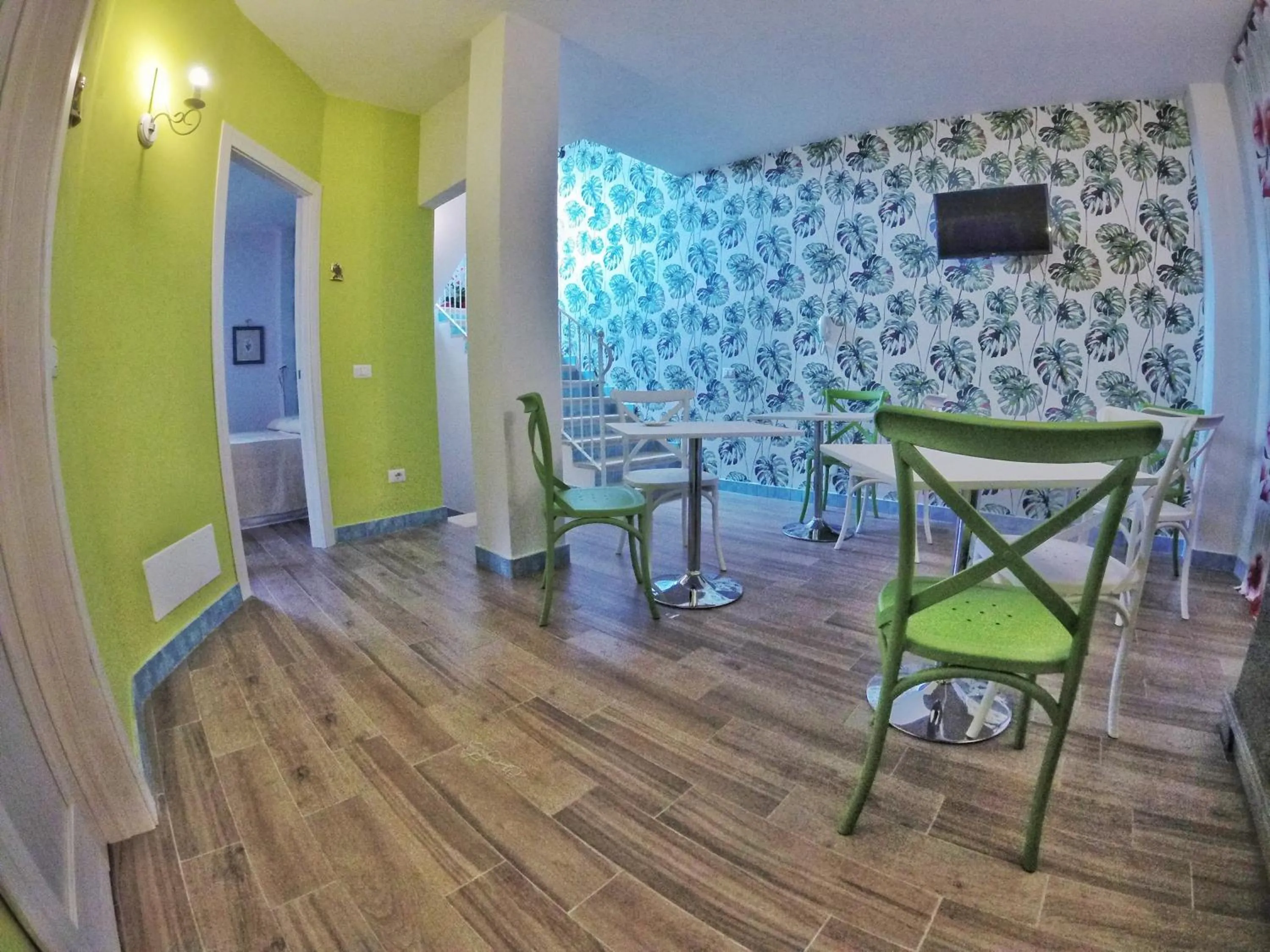 Aramoni B&B