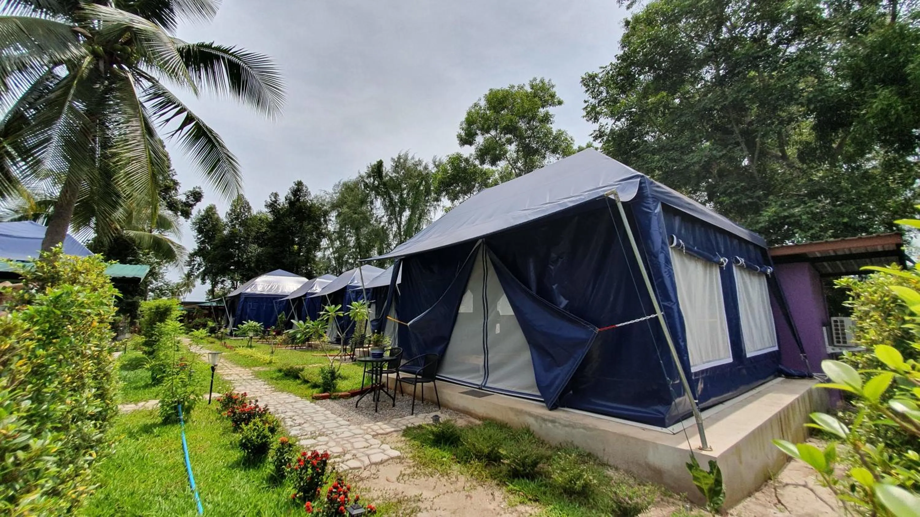 Moonshine Resort Chumphon