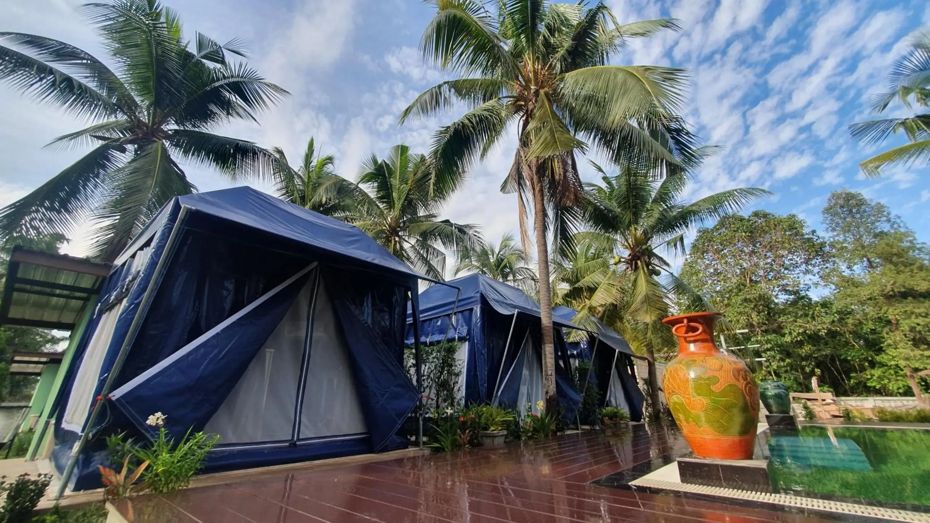 Property building in Moonshine Resort Chumphon Property building in Moonshine Resort Chumphon