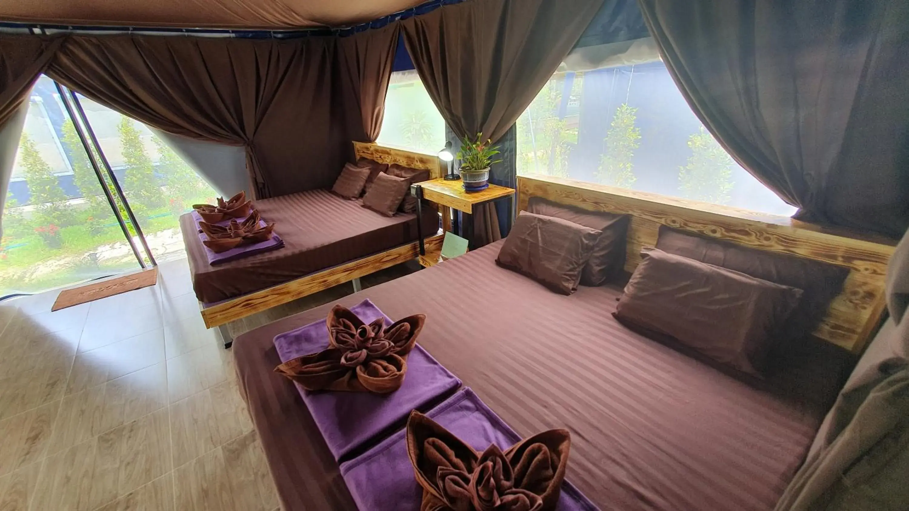 Deluxe Quadruple Room in Moonshine Resort Chumphon Deluxe Quadruple Room in Moonshine Resort Chumphon