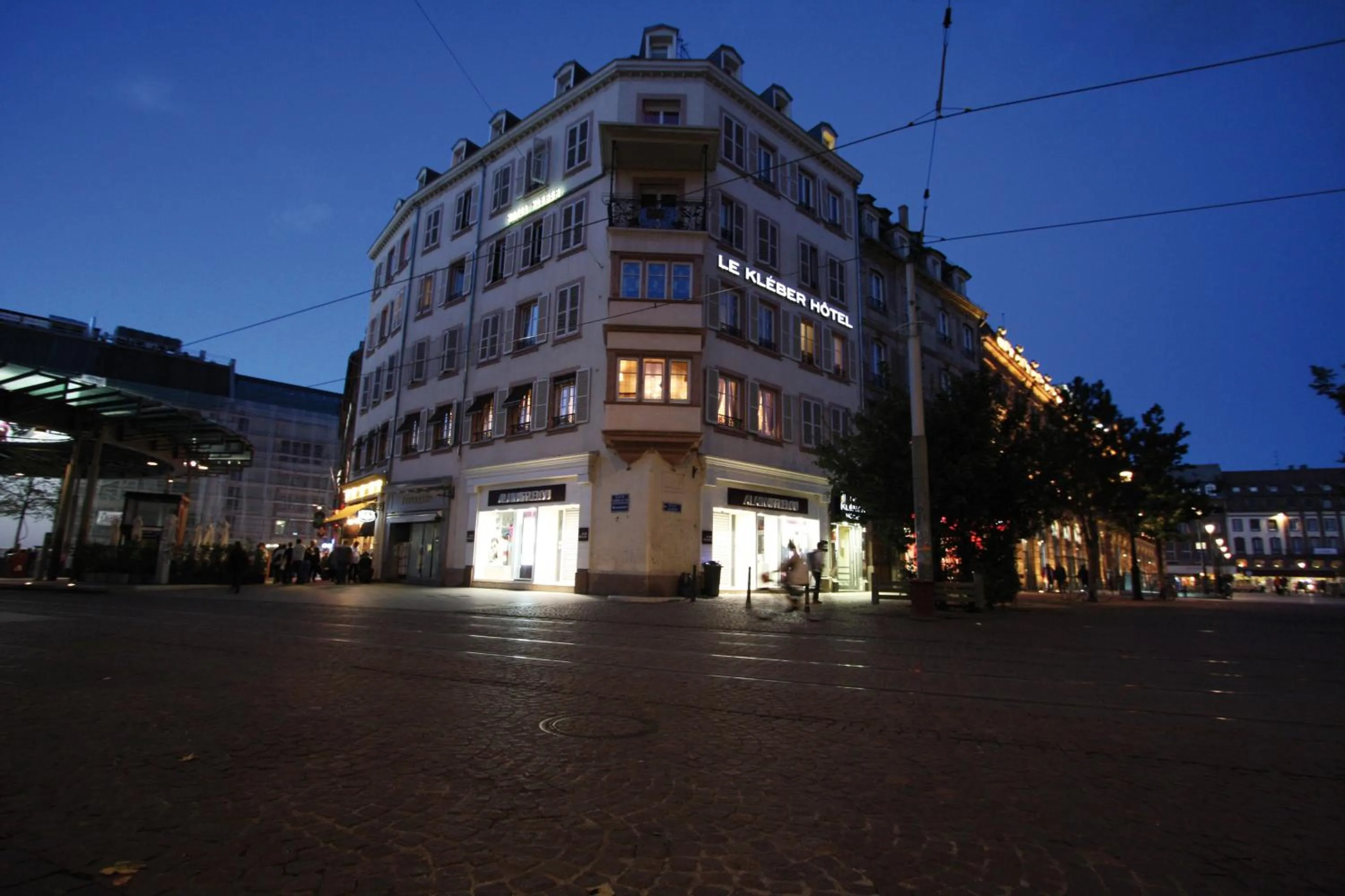 Facade/entrance in Le Kléber Hôtel