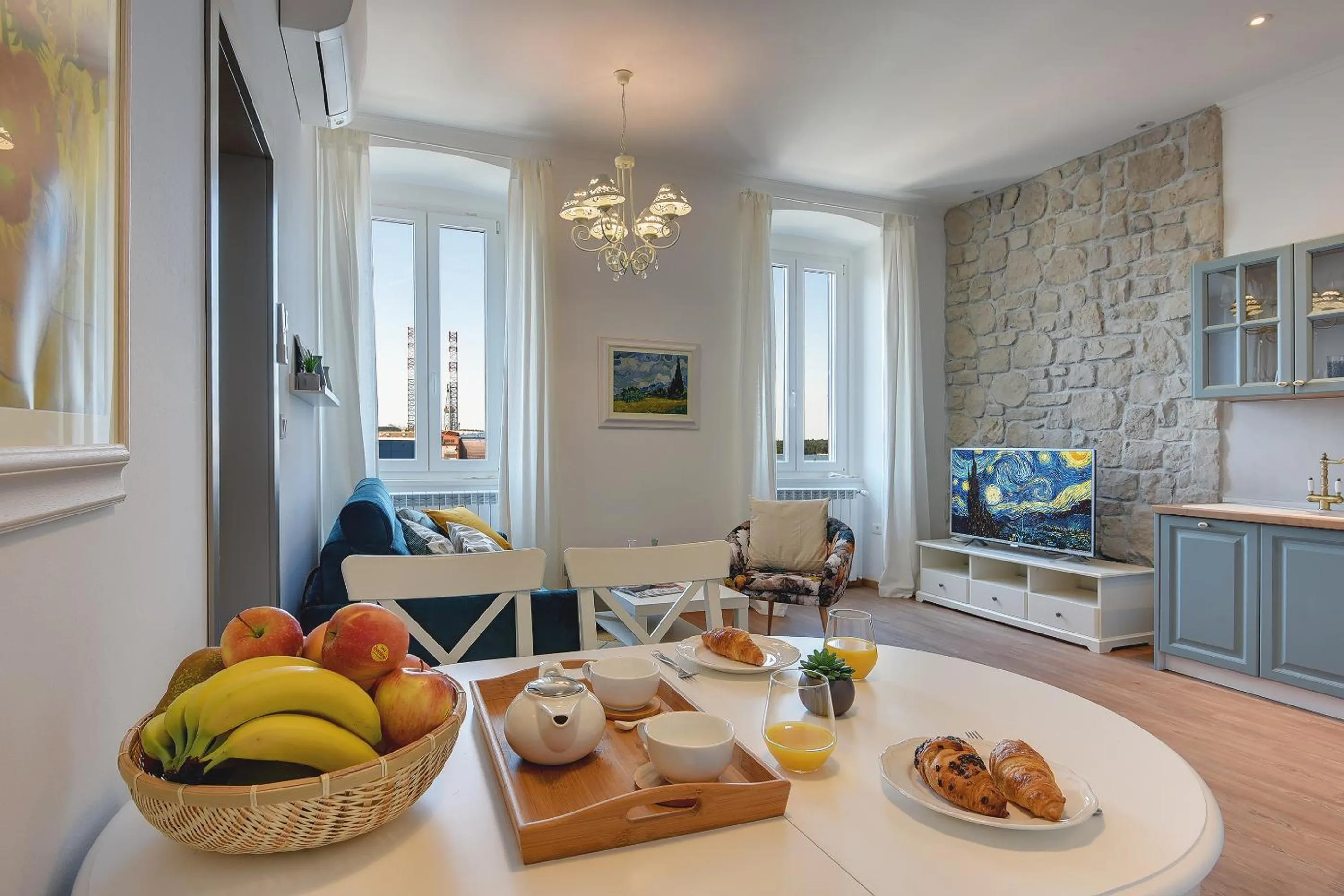 APARTMENTS NOVAK