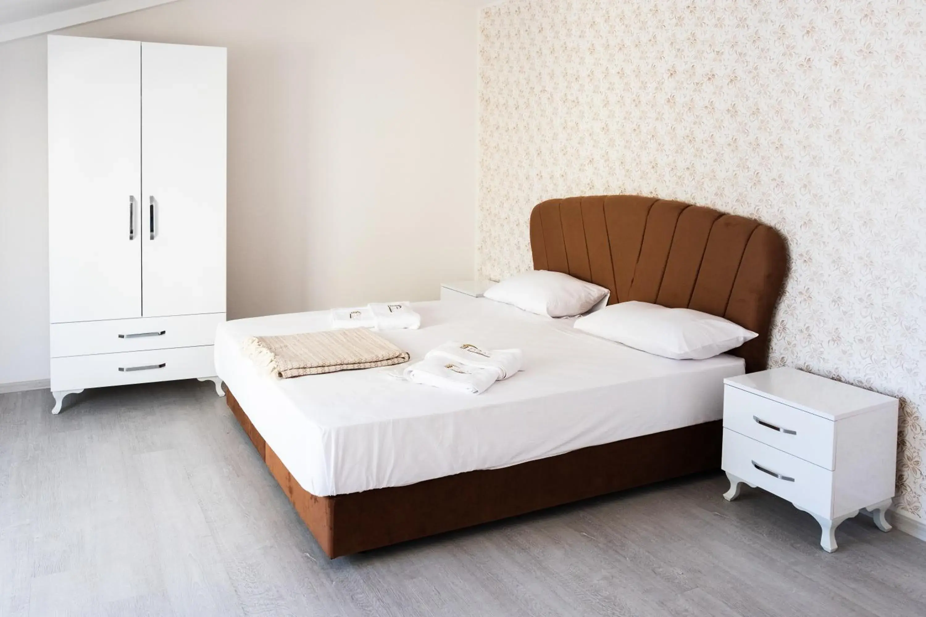 Bed in Araz Suit Bed in Araz Suit