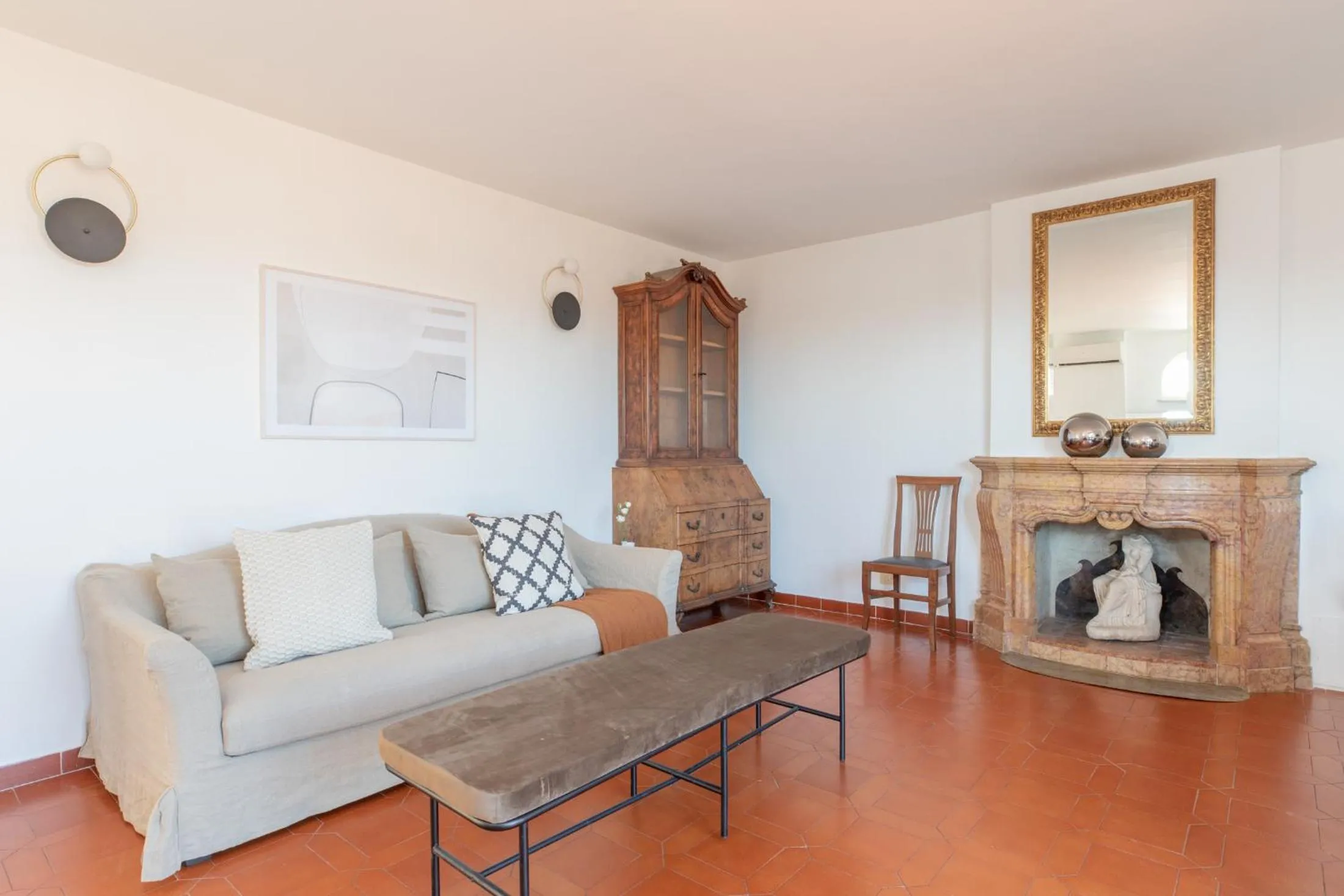 Living room in The Great View