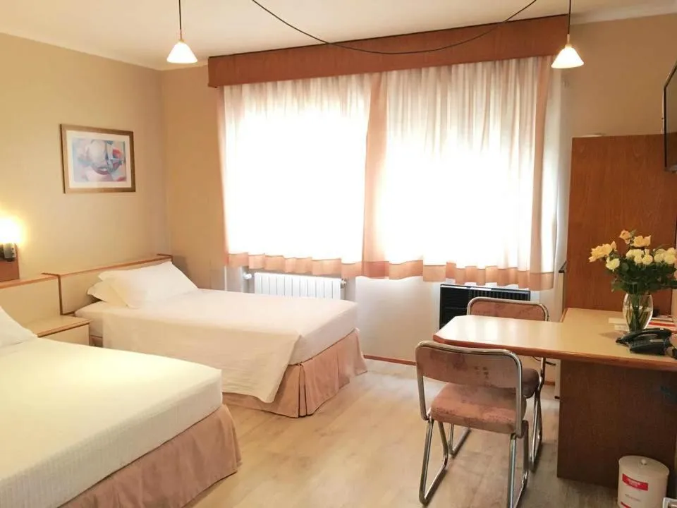 Bedroom, Bed in Cosmos Hotel