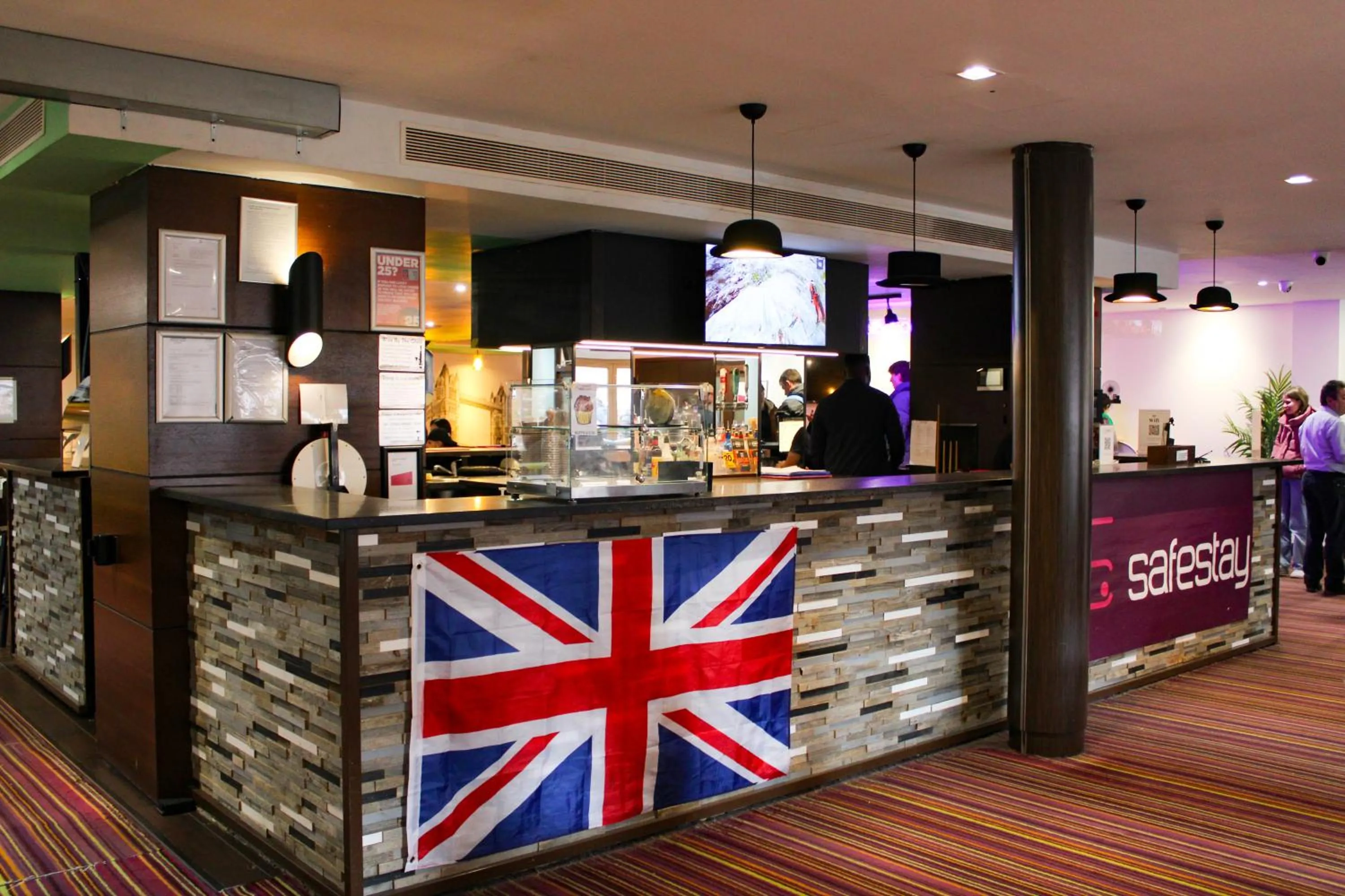 Lobby or reception in Safestay London Elephant & Castle