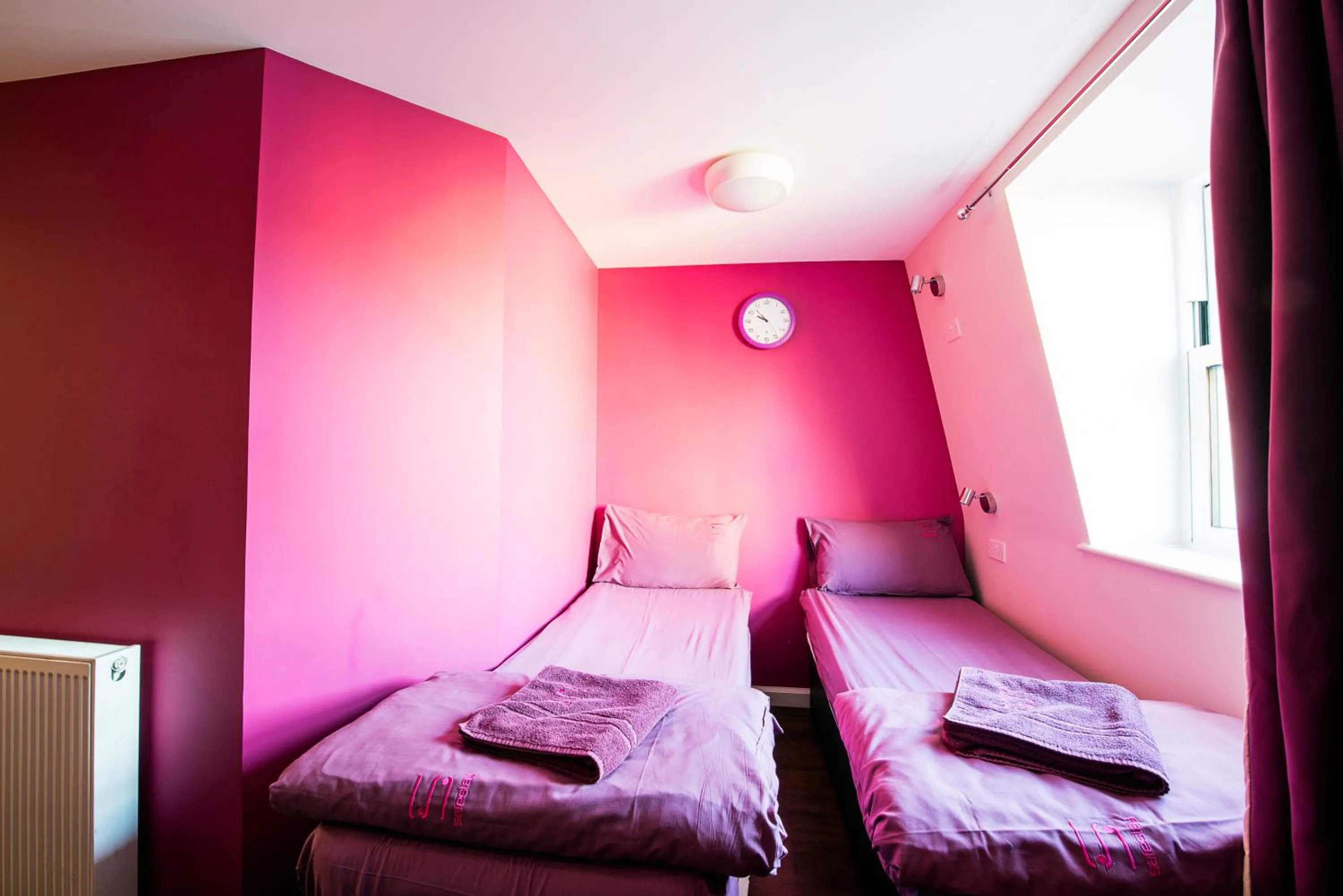 Bedroom, Bed in Safestay London Elephant & Castle