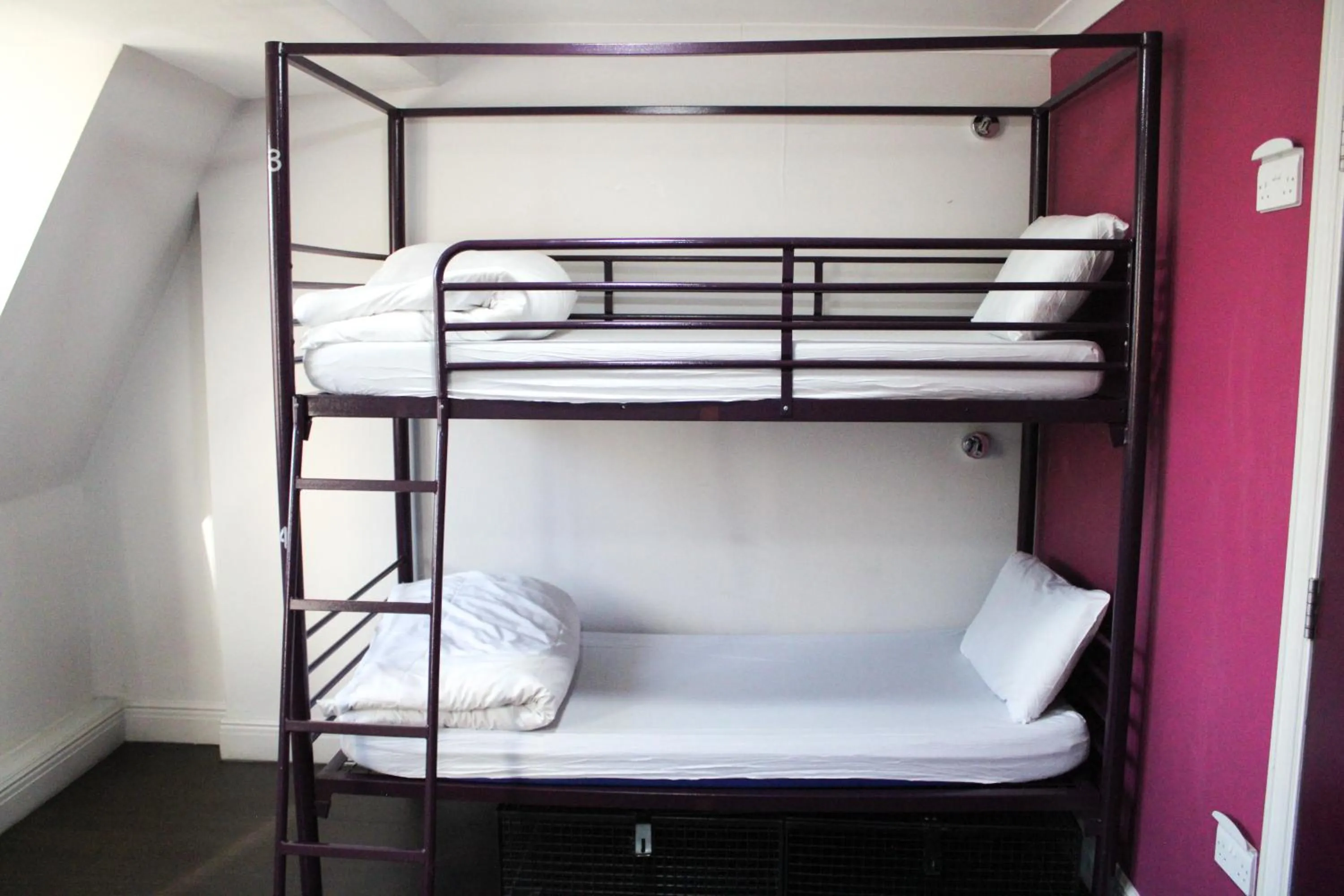 Bedroom, Bed in Safestay London Elephant & Castle