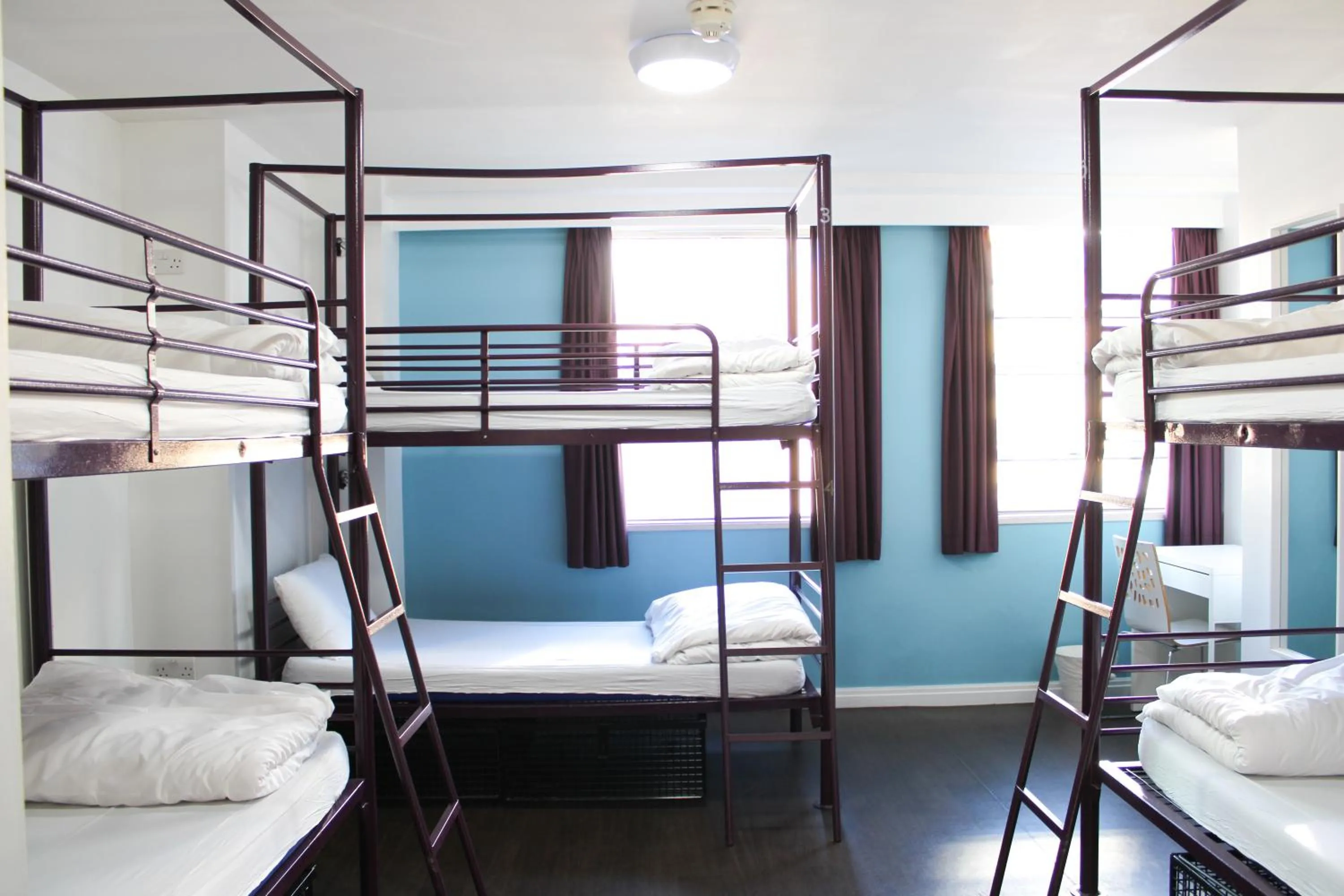 Bed in Safestay London Elephant & Castle