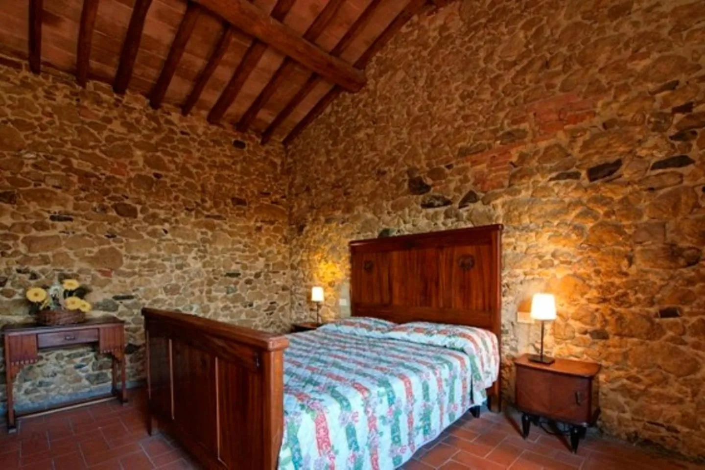 Bed in Agriturismo La Moraia