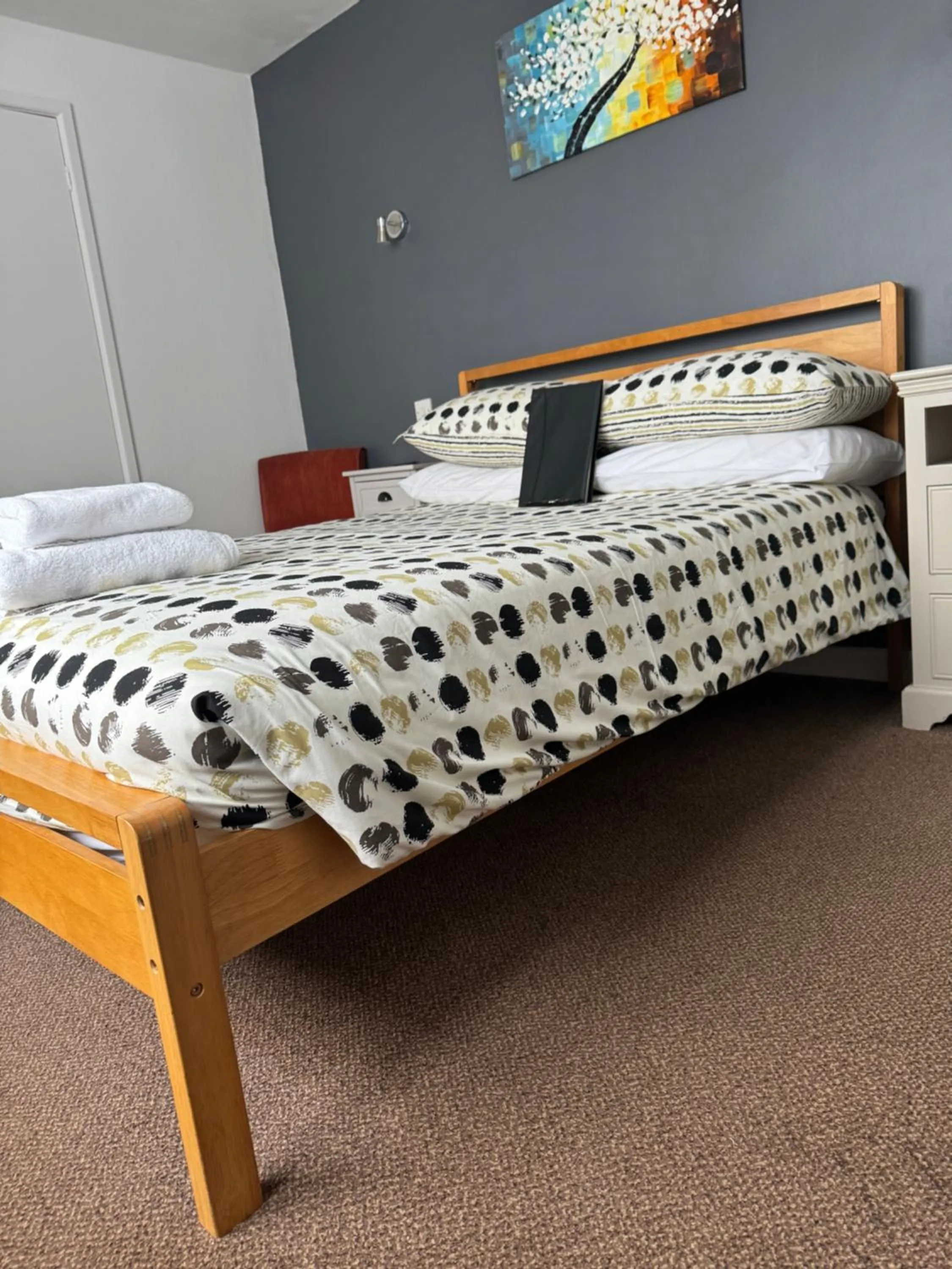 Bedroom, Bed in St Georges Guest House