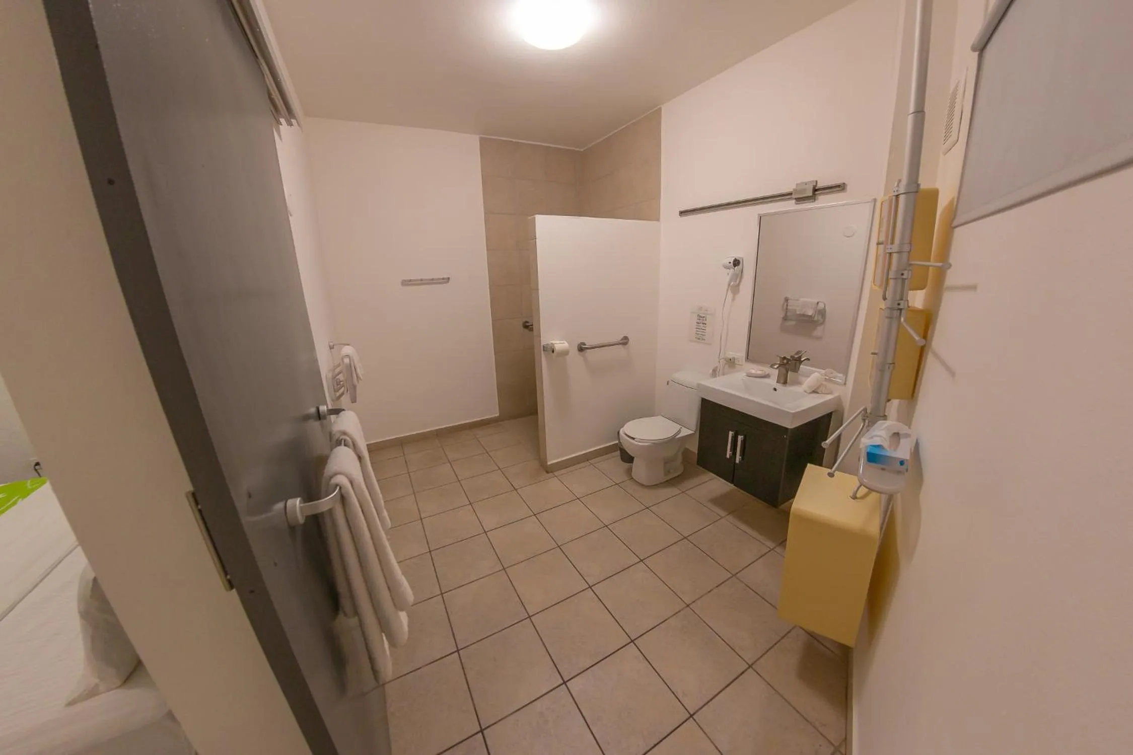 Shower in Casa Verde Hotel - Steps to the Beach, Pool, Restaurant & Bar