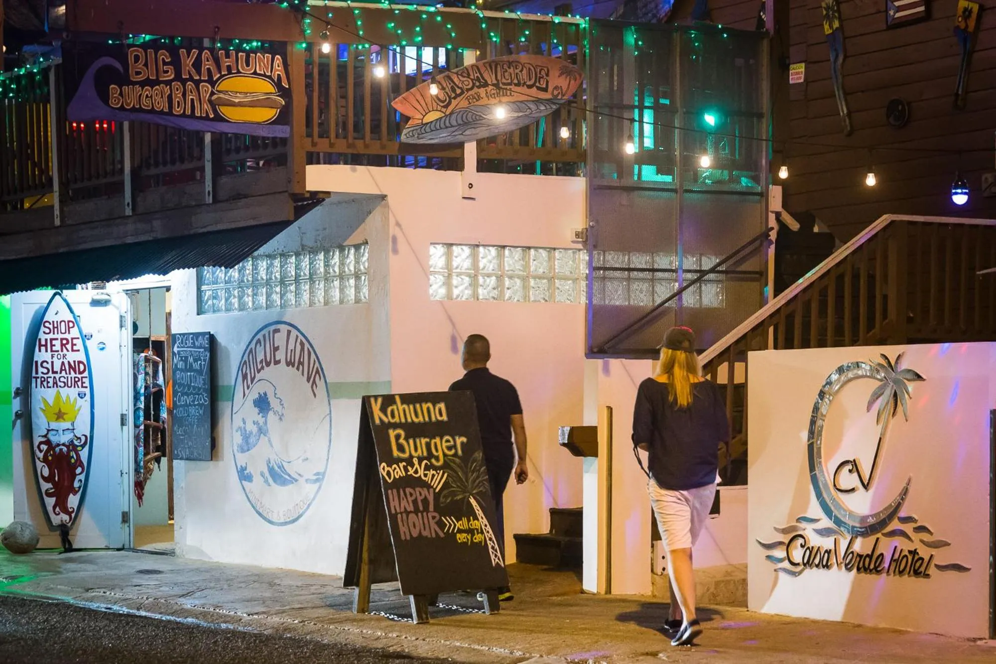 Nightclub / DJ in Casa Verde Hotel - Steps to the Beach, Pool, Restaurant & Bar