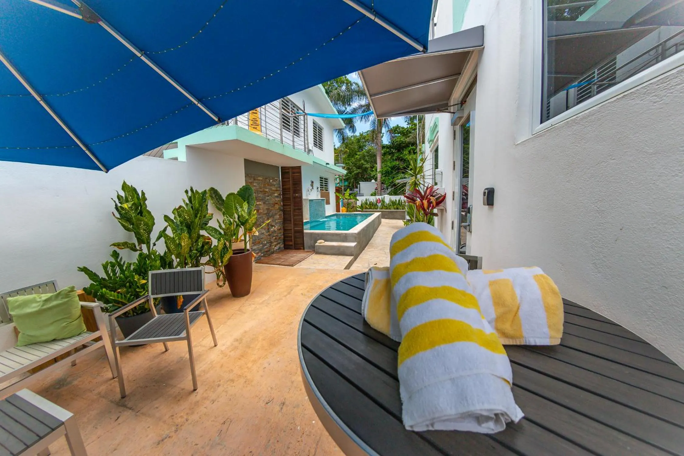 Balcony/Terrace in Casa Verde Hotel - Steps to the Beach, Pool, Restaurant & Bar
