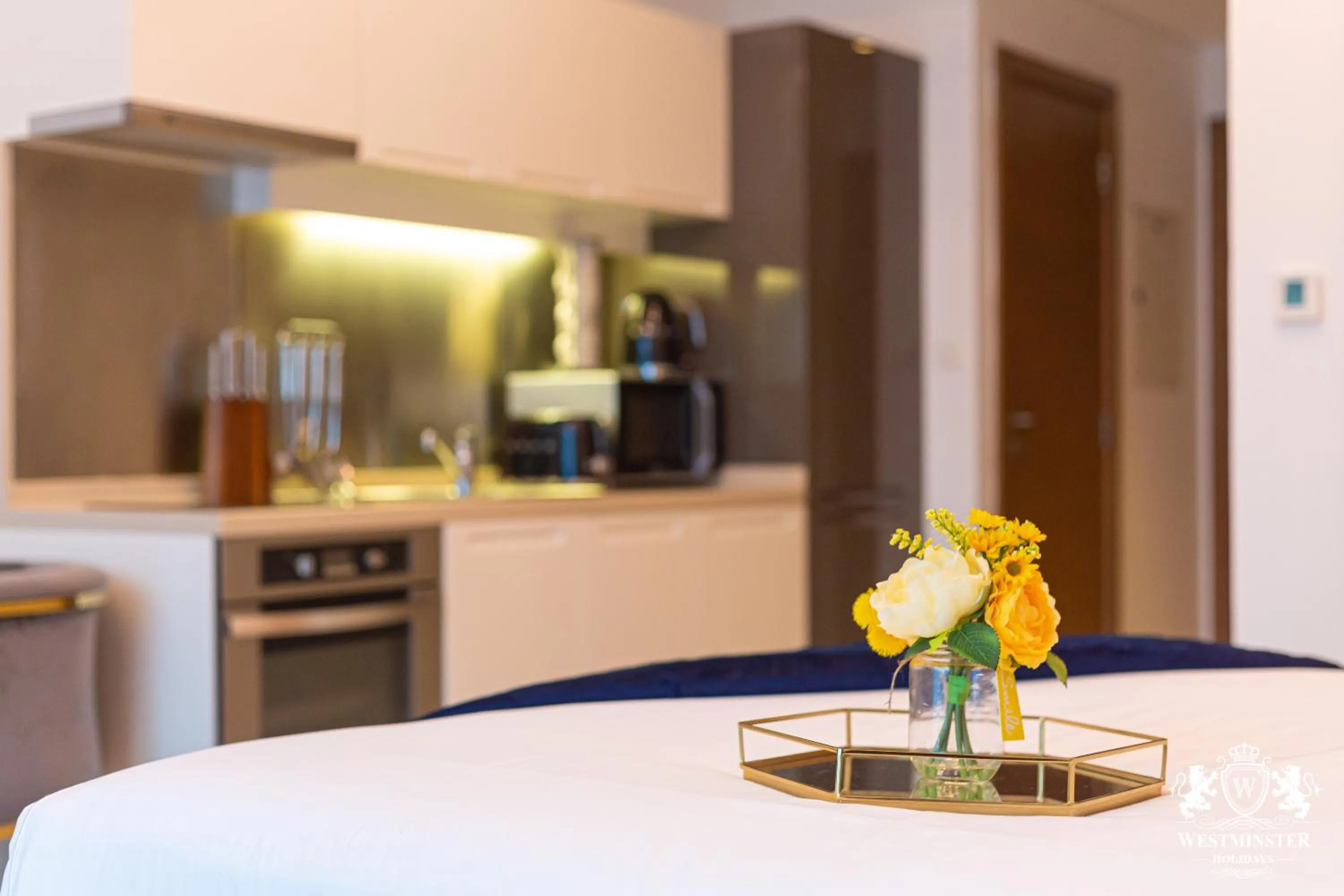 Westminster Claren Tower - Downtown