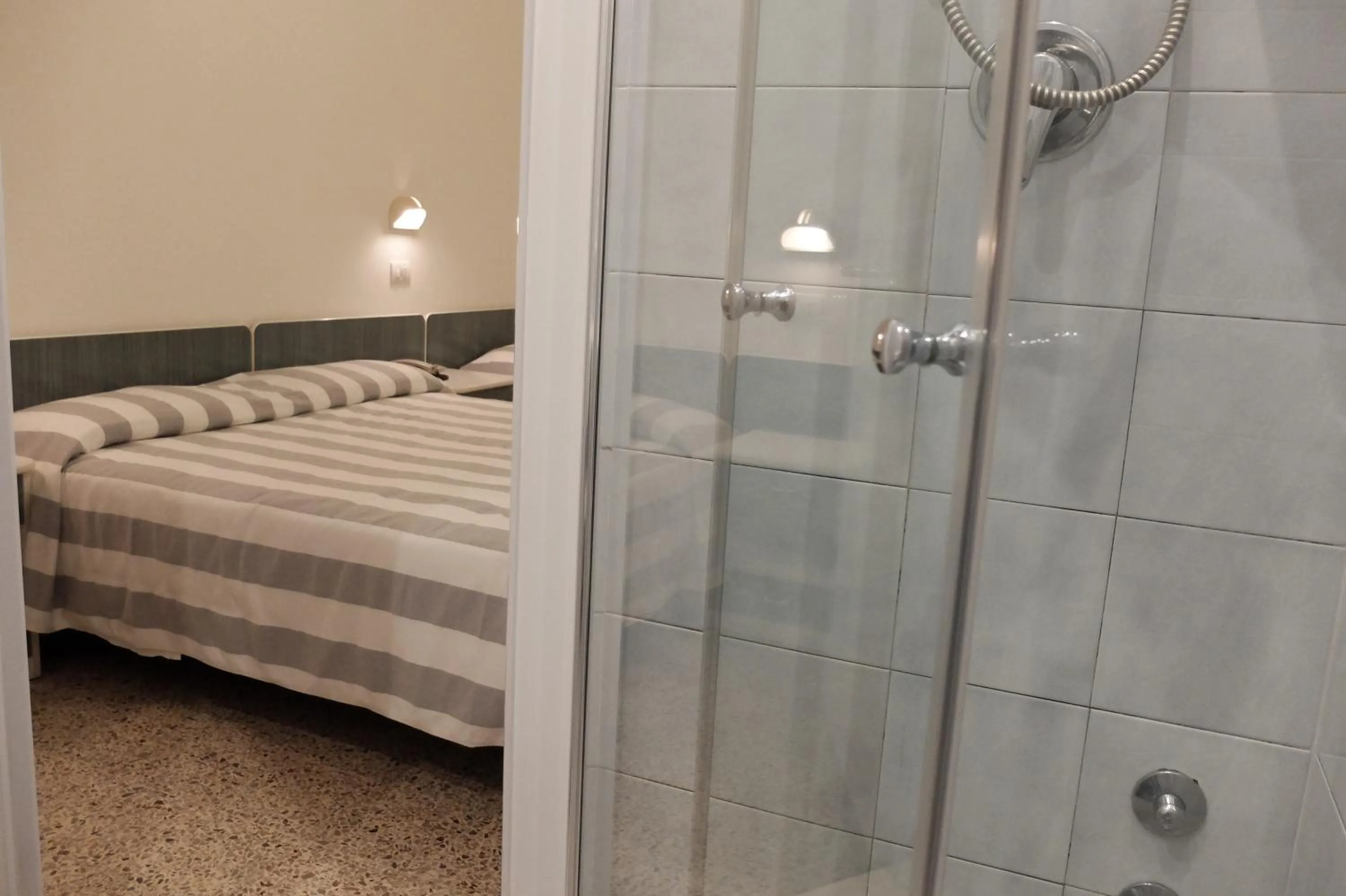 Photo of the whole room, Bed in Hotel Aurea