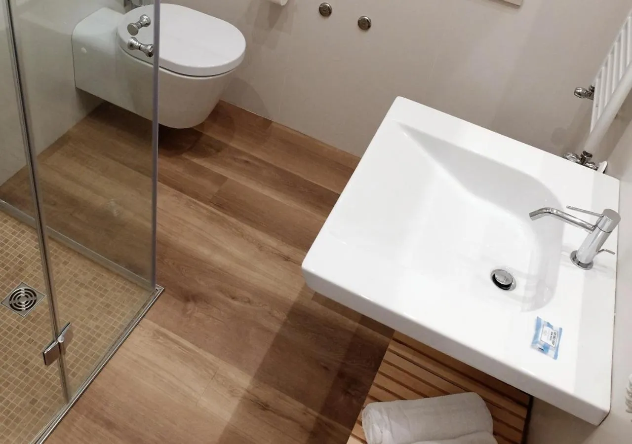 Toilet in Hotel Aurea