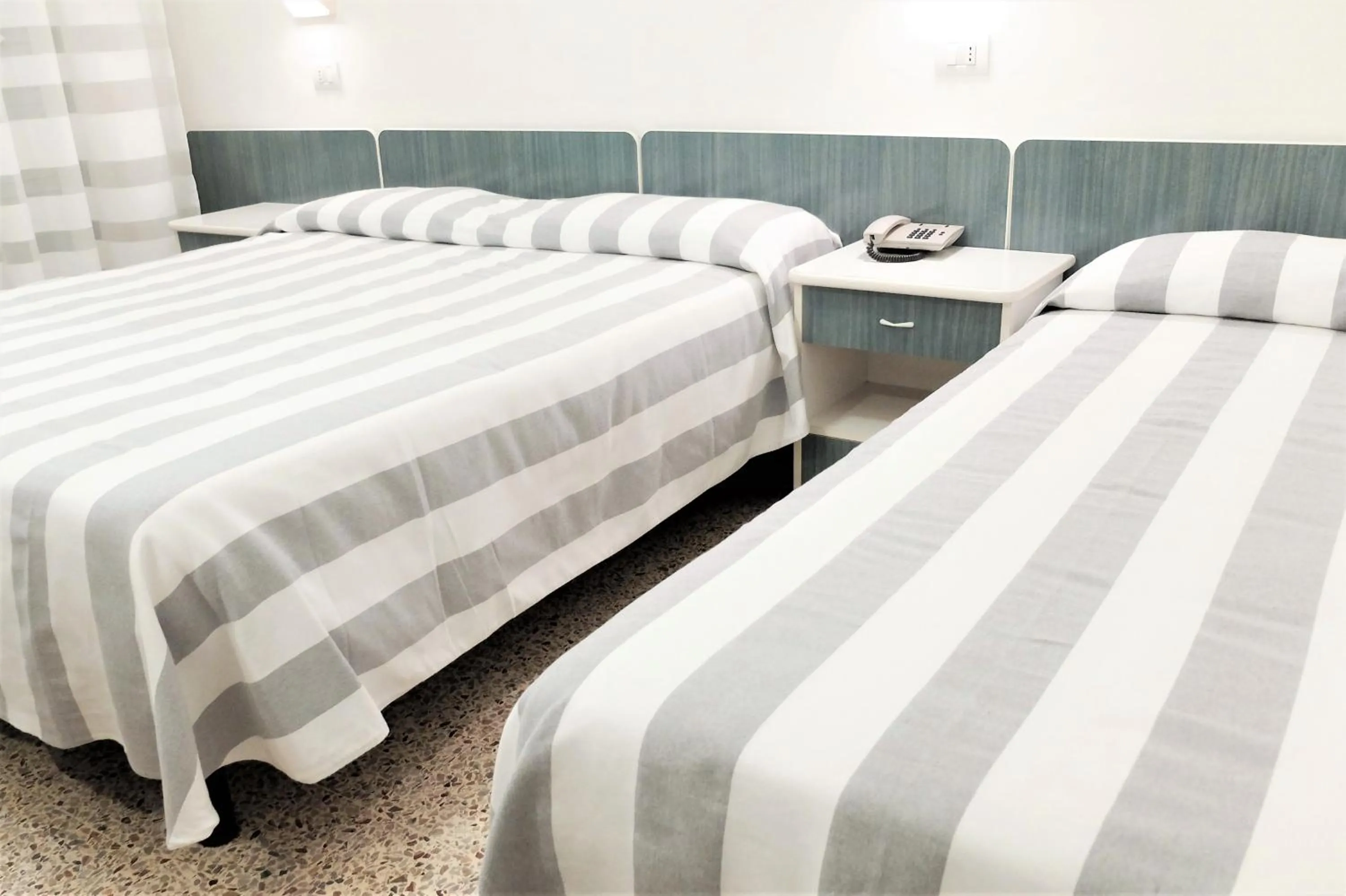 Bed in Hotel Aurea