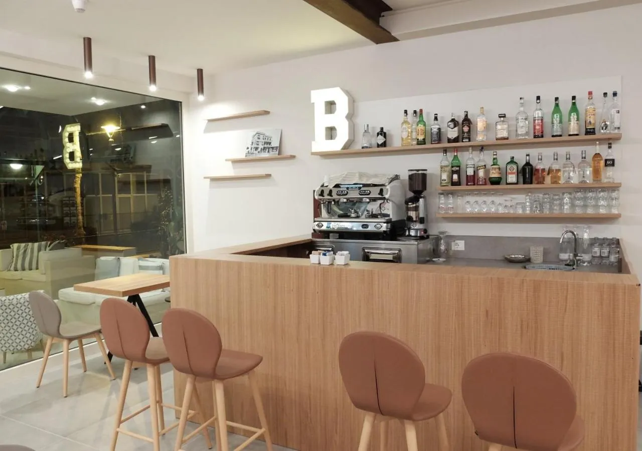 Lounge or bar in Hotel Aurea