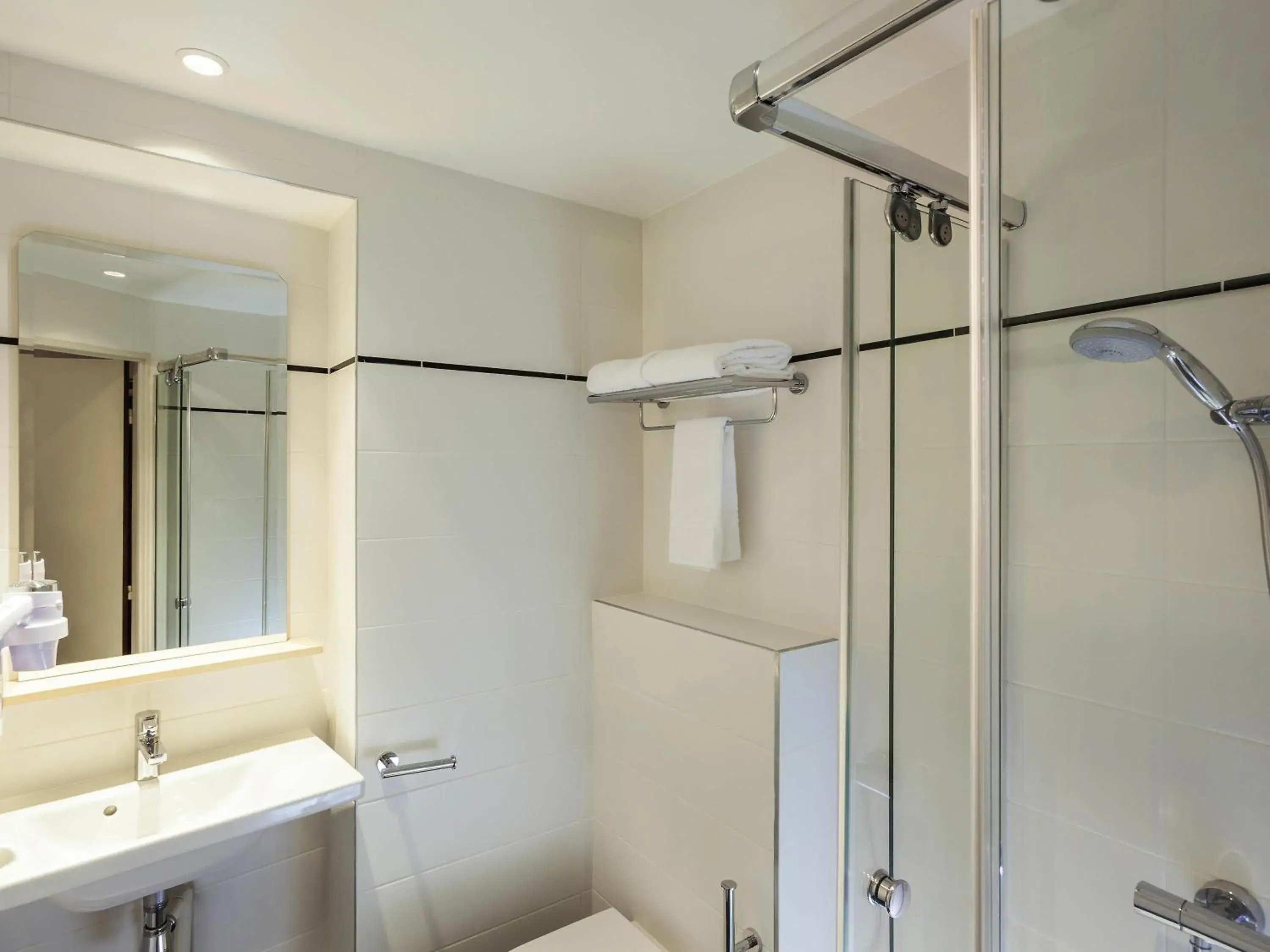 Bedroom in ibis Styles Paris Nation Porte De Montreuil Bedroom in ibis Styles Paris Nation Porte De Montreuil