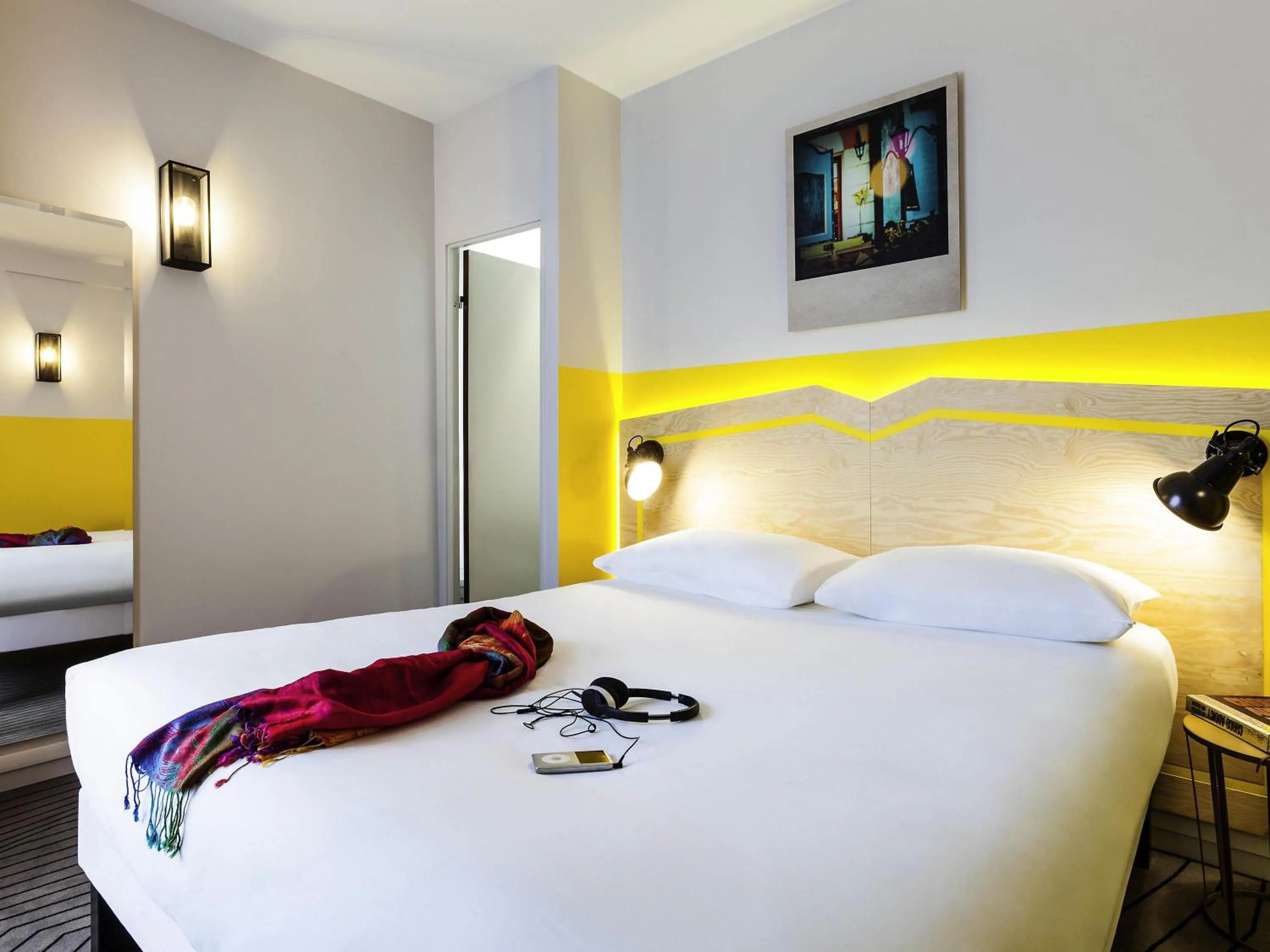 Property building, Bed in ibis Styles Paris Nation Porte De Montreuil