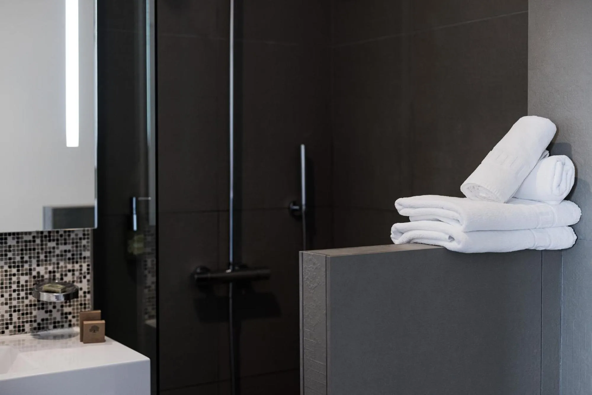 Bathroom in Hotel Saint Julien