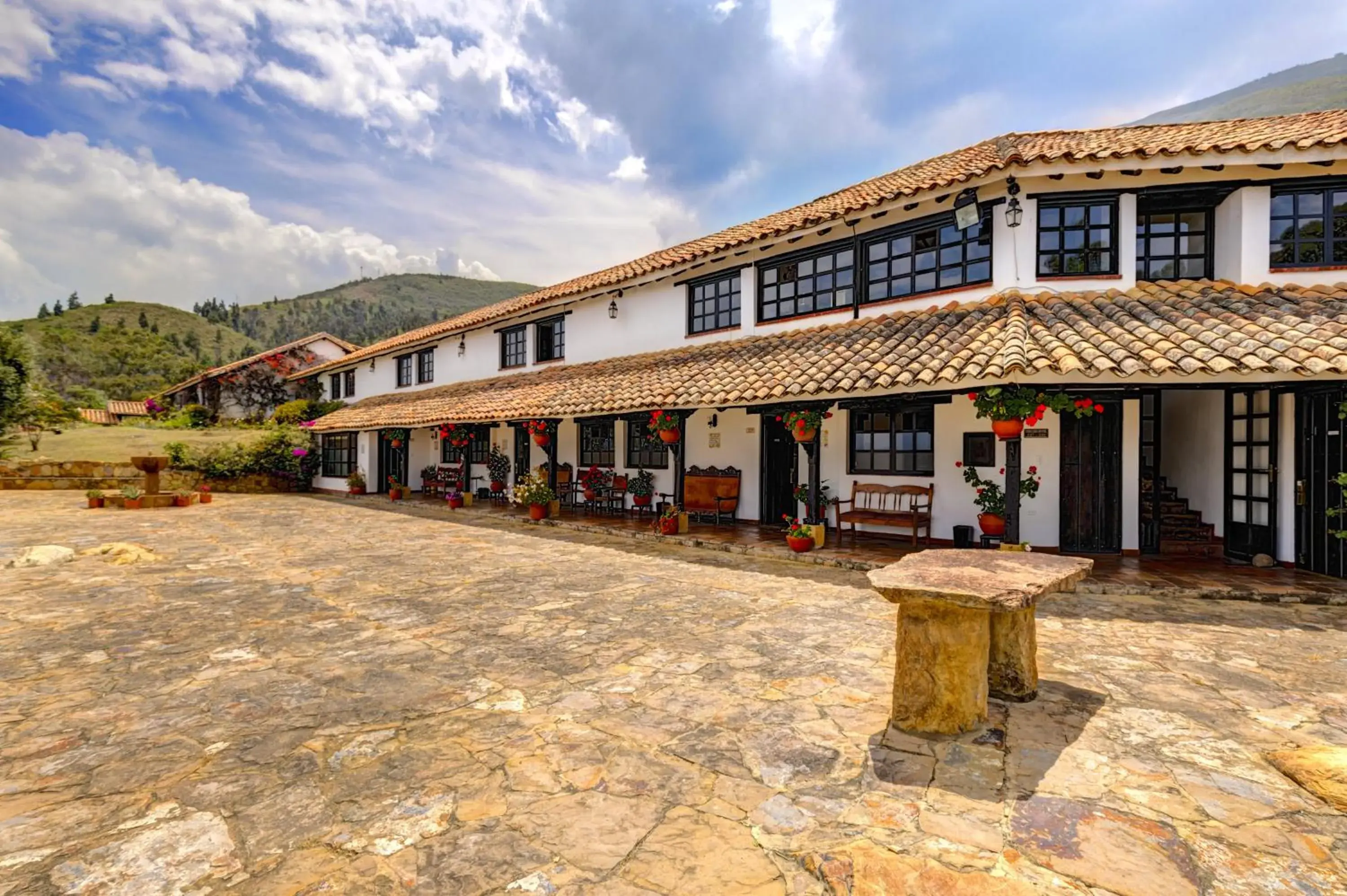 Property building in Hospederia Centro de Convenciones Duruelo Property building in Hospederia Centro de Convenciones Duruelo