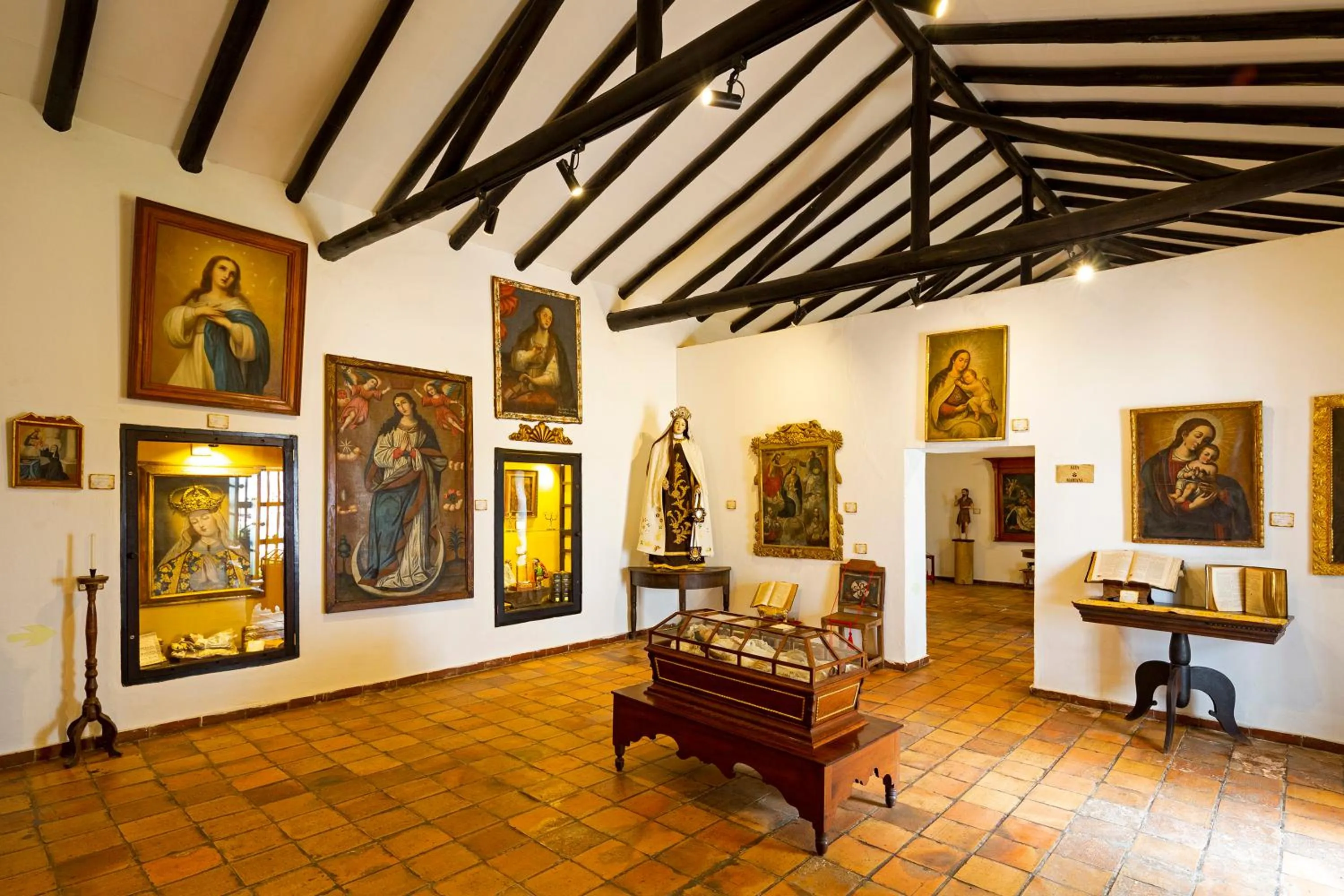 Property building in Hospederia Centro de Convenciones Duruelo