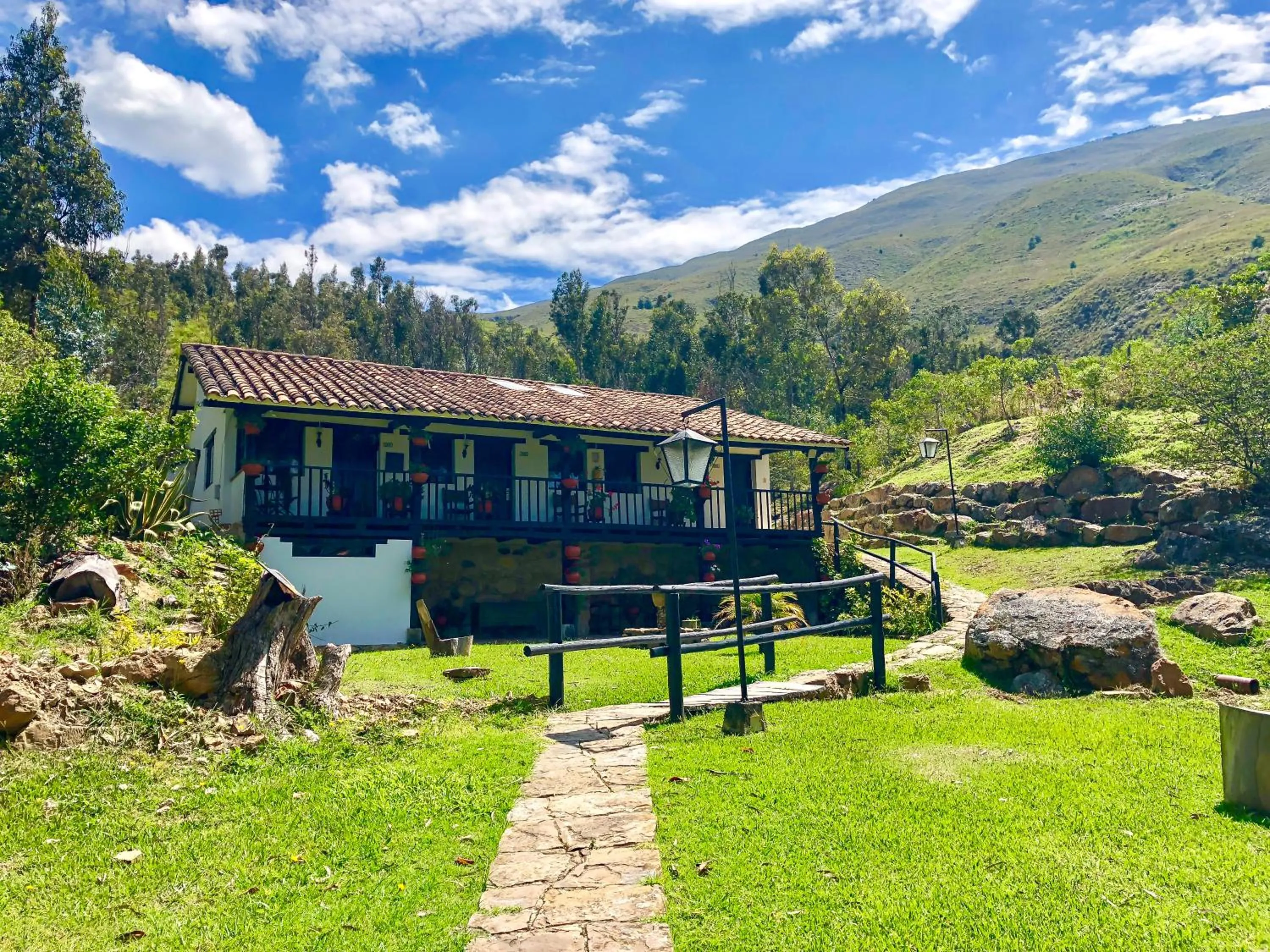 Property building in Hospederia Centro de Convenciones Duruelo