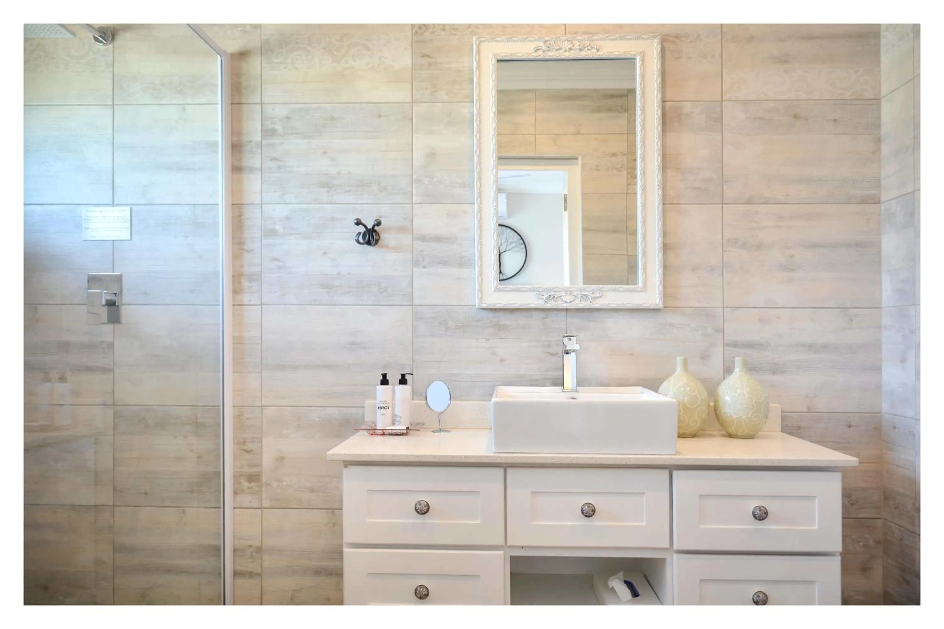 Shower in 66 On Monzali 4 Star Luxury Guesthouse