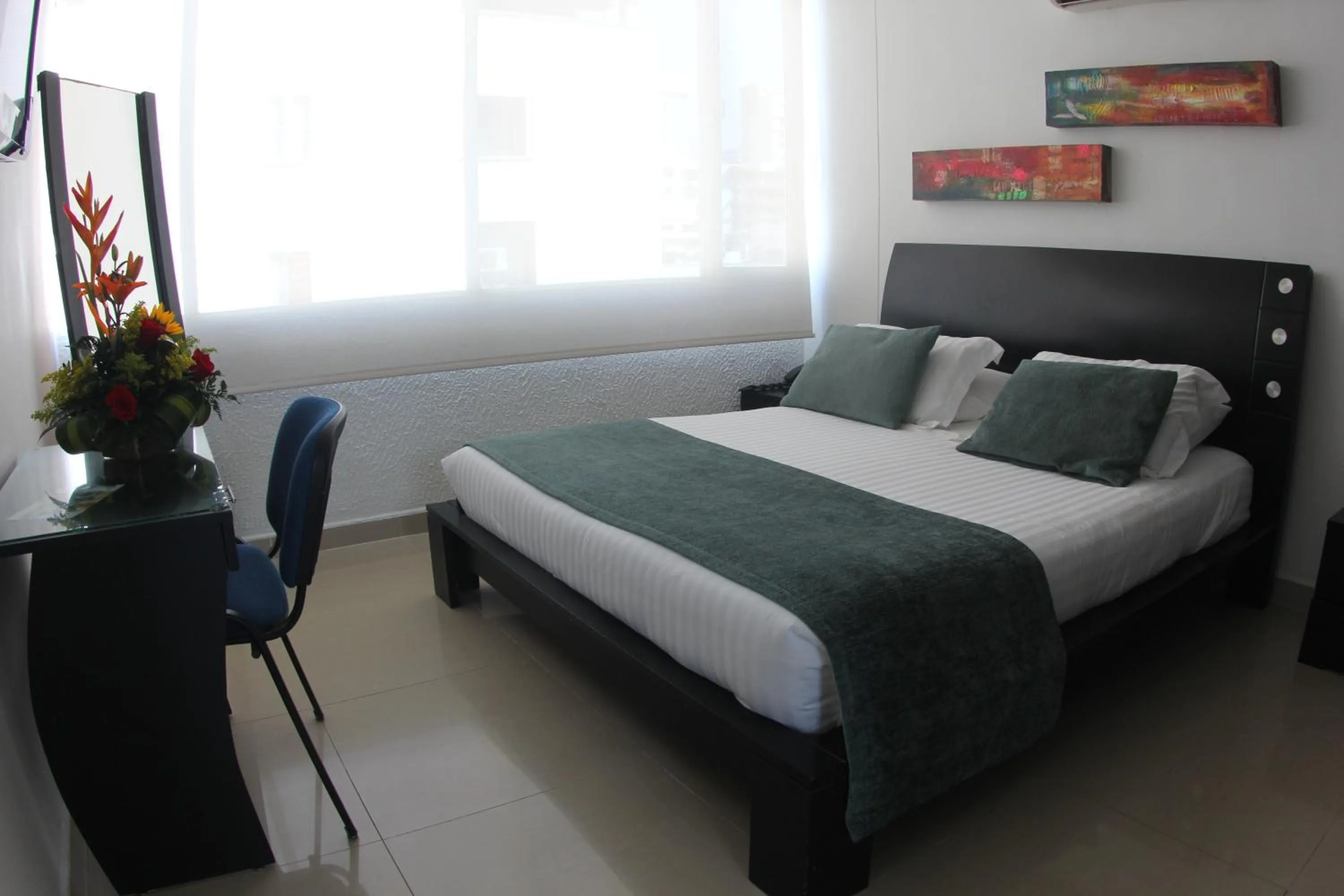 Photo of the whole room, Bed in Hotel Tayrona Rodadero