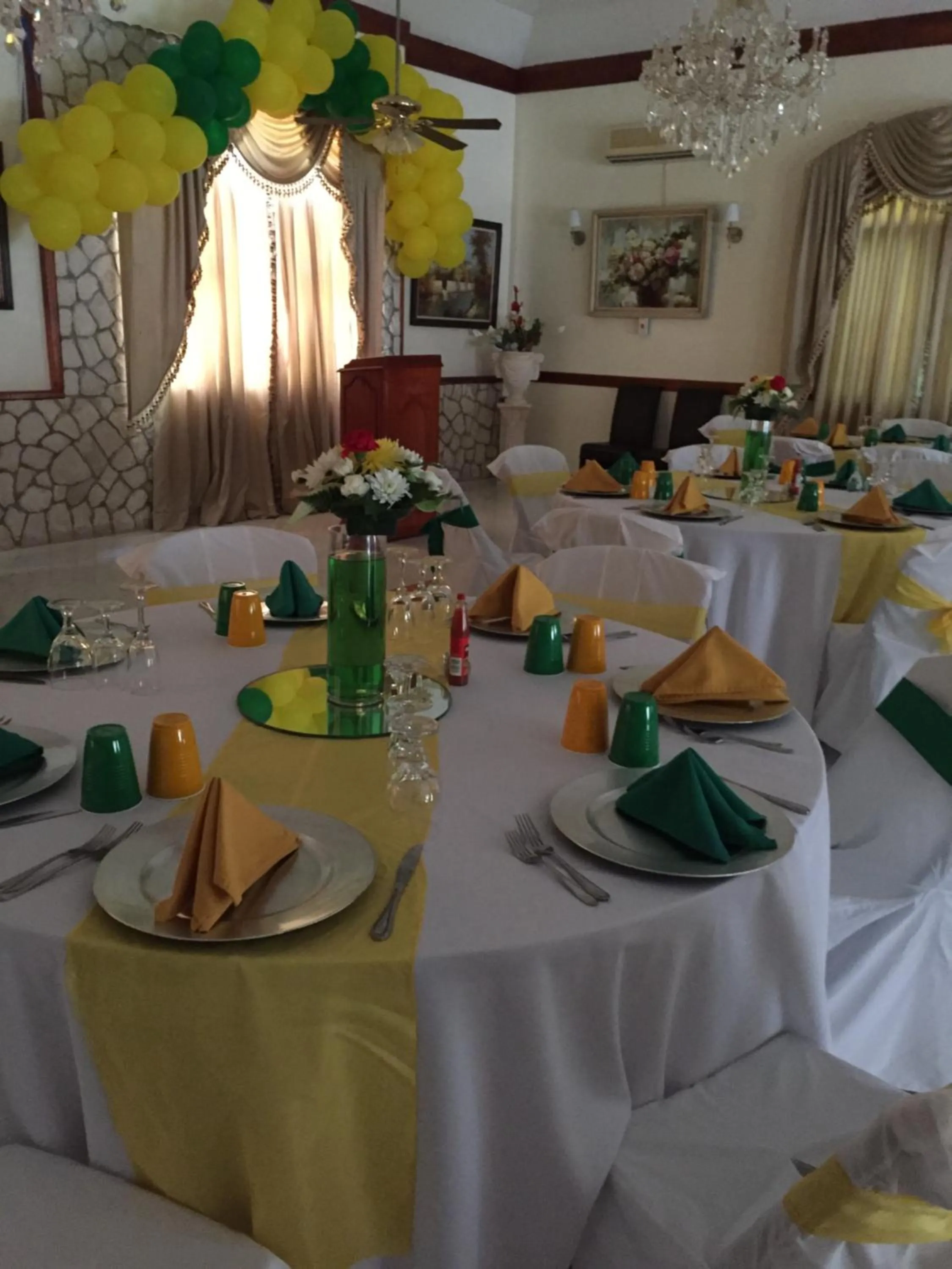 Banquet/Function facilities in Rayon Hotel