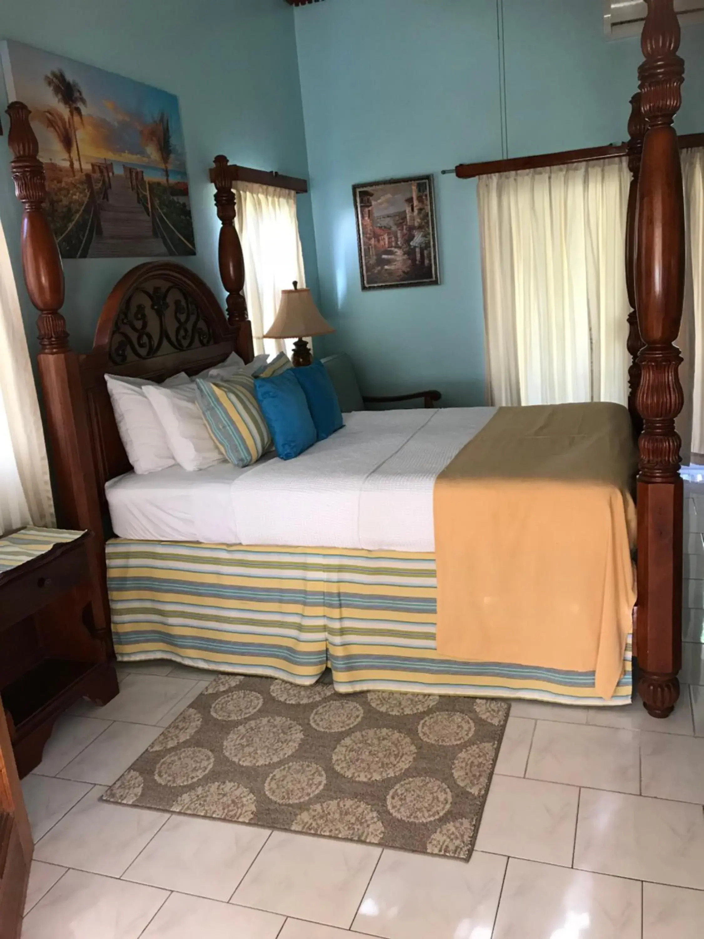 Decorative detail, Bed in Rayon Hotel Decorative detail, Bed in Rayon Hotel