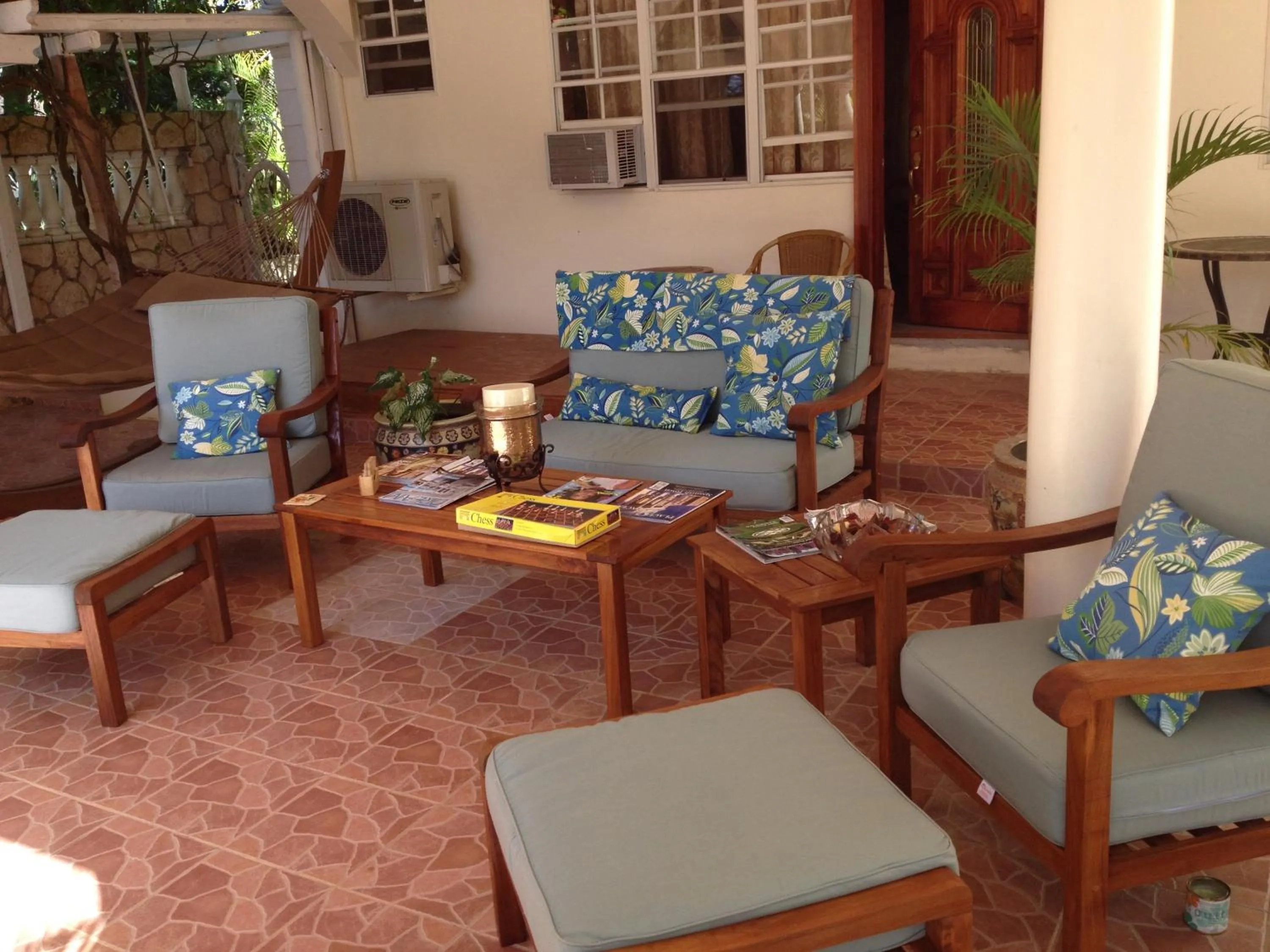 Patio in Rayon Hotel