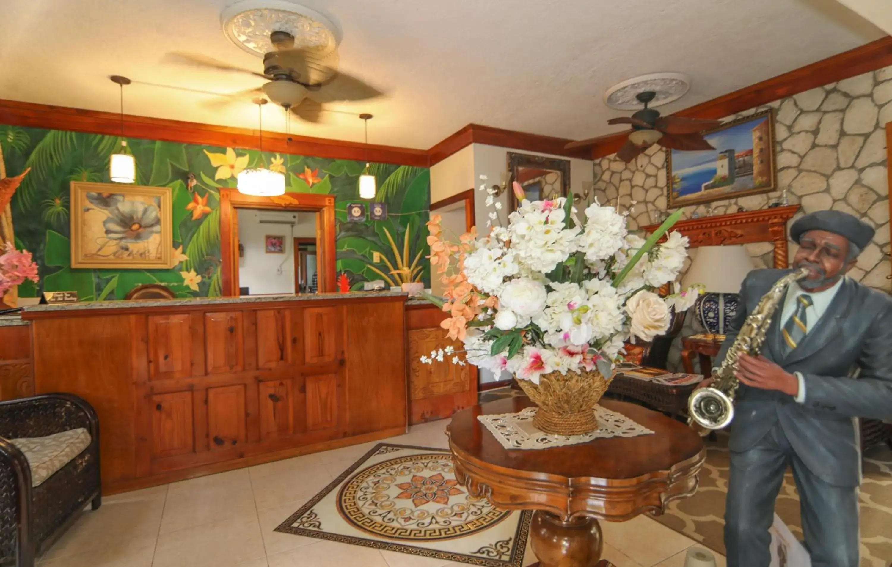 Lobby or reception in Rayon Hotel Lobby or reception in Rayon Hotel