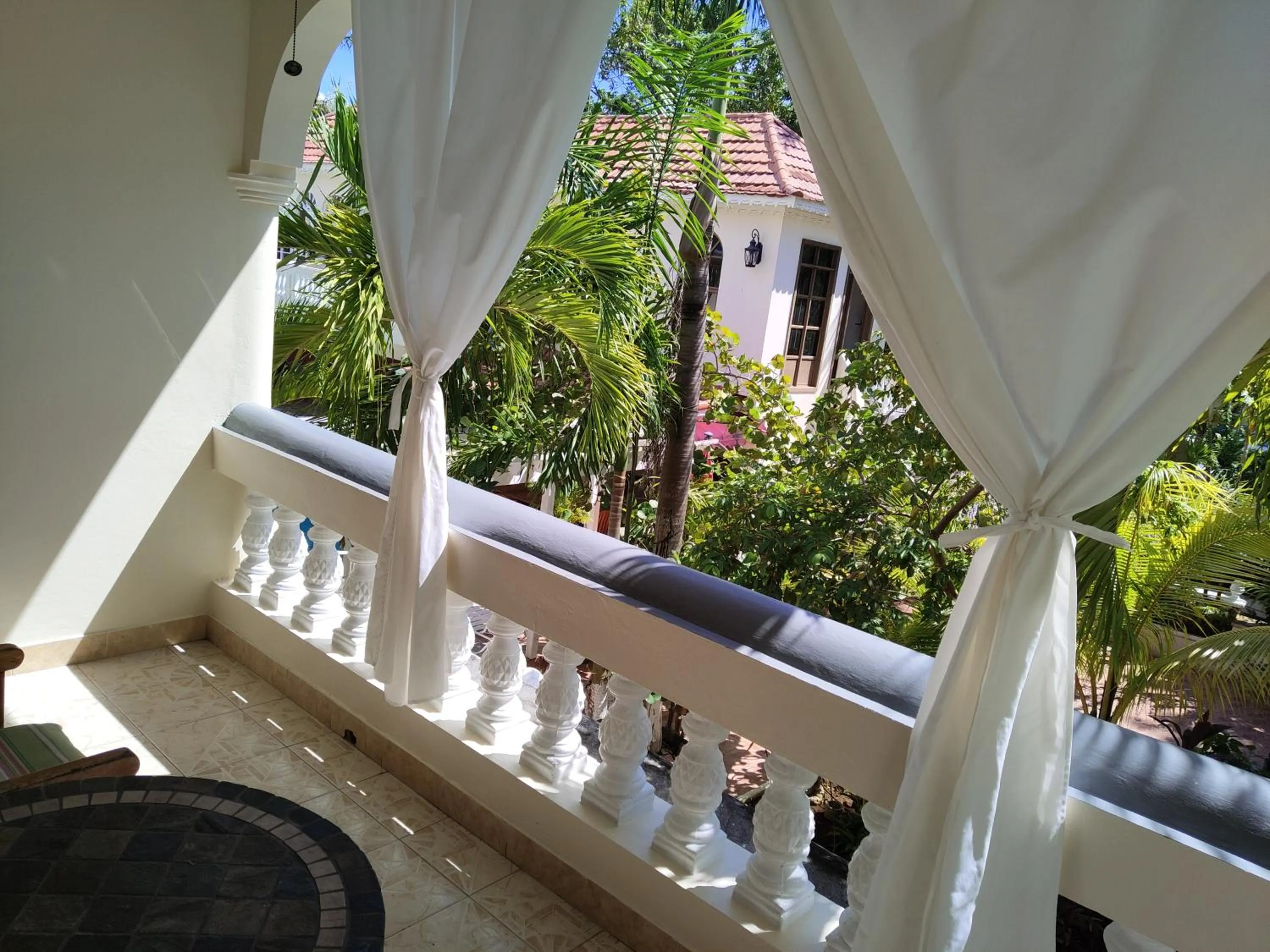 Property building in Rayon Hotel