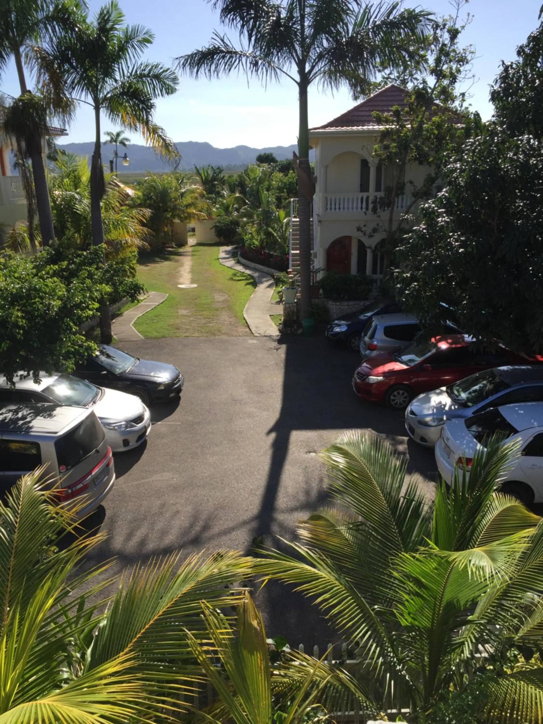 Area and facilities in Rayon Hotel