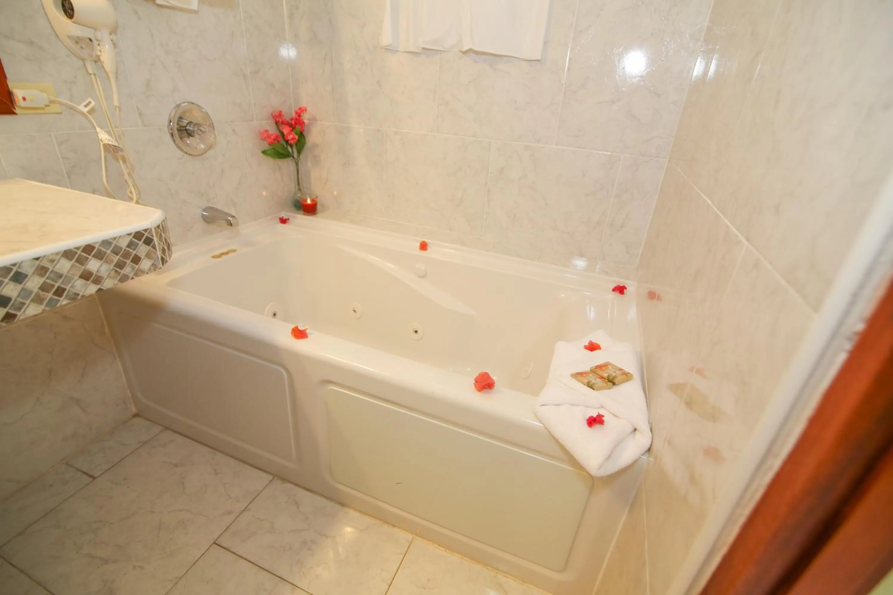 Decorative detail in Rayon Hotel