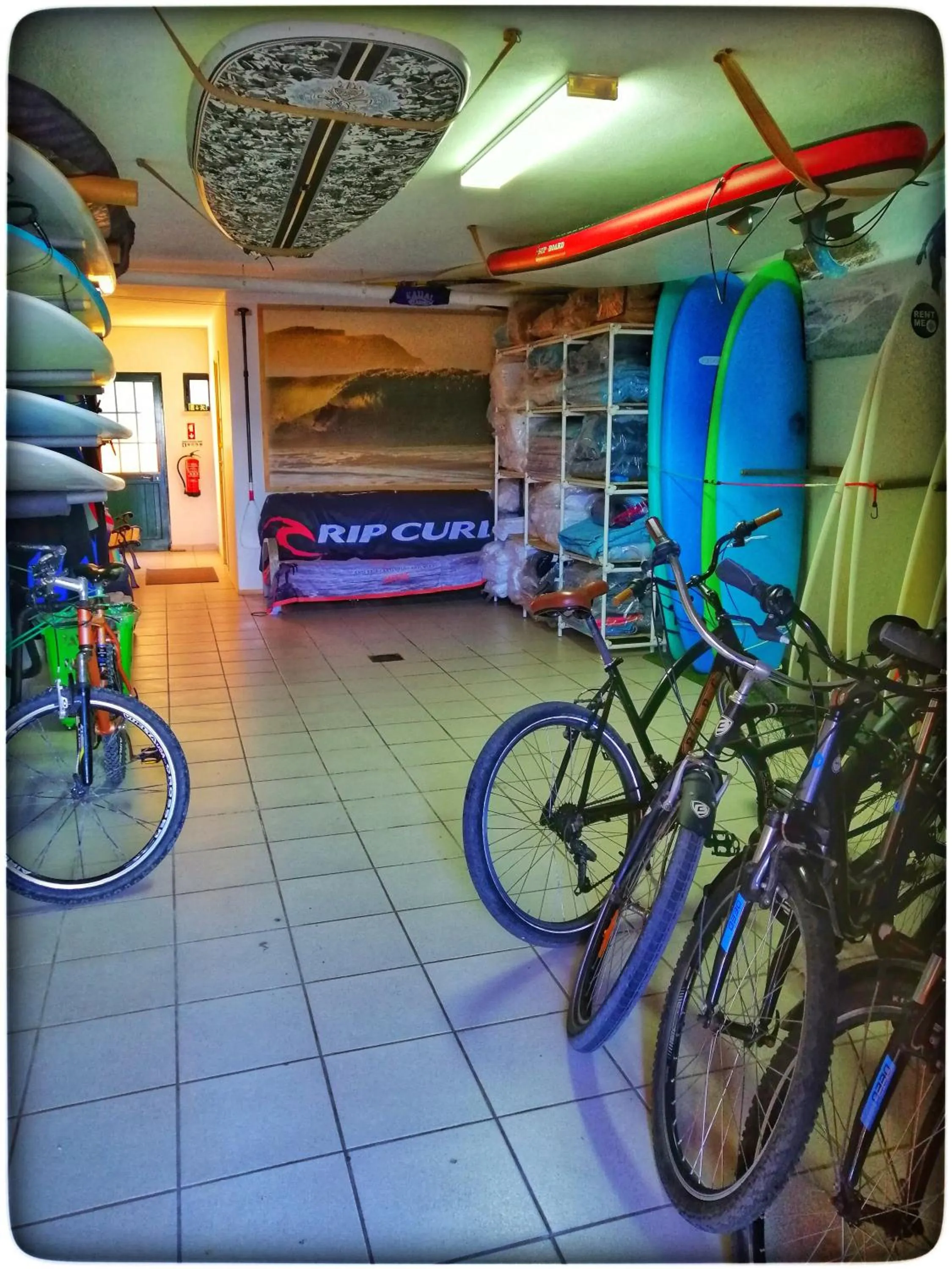 Property building in Supertubos Beach Hostel