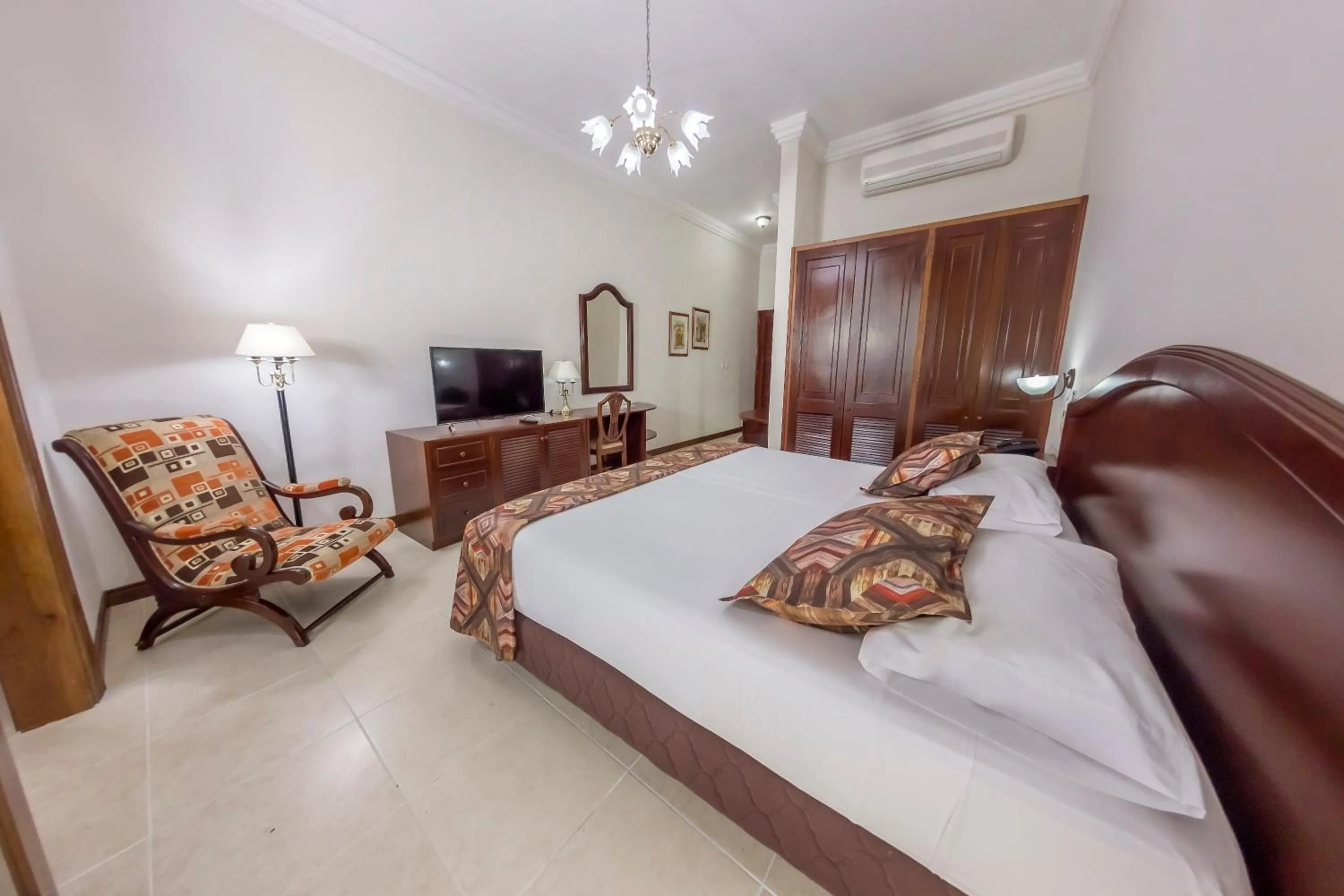 Photo of the whole room, Bed in Hotel Guadalajara