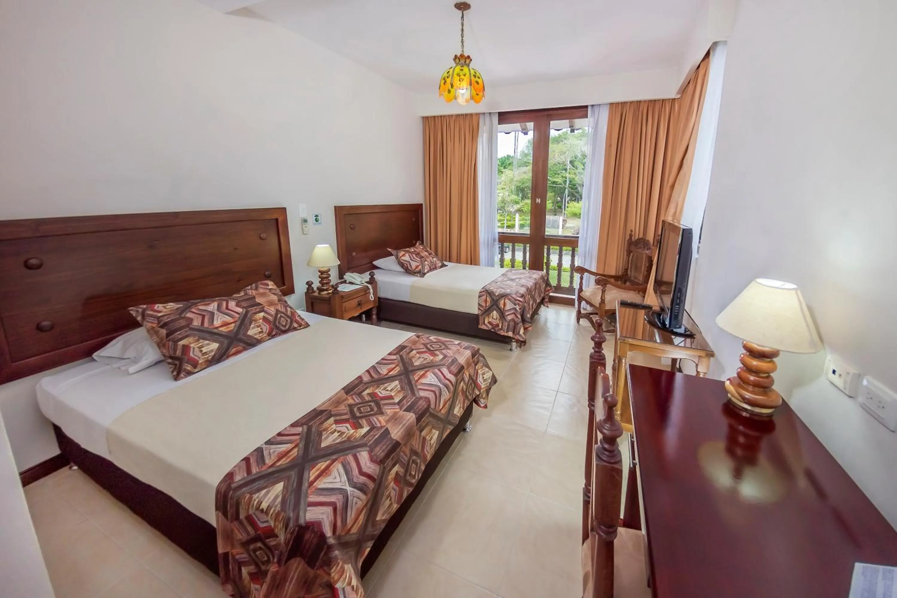 Photo of the whole room, Bed in Hotel Guadalajara