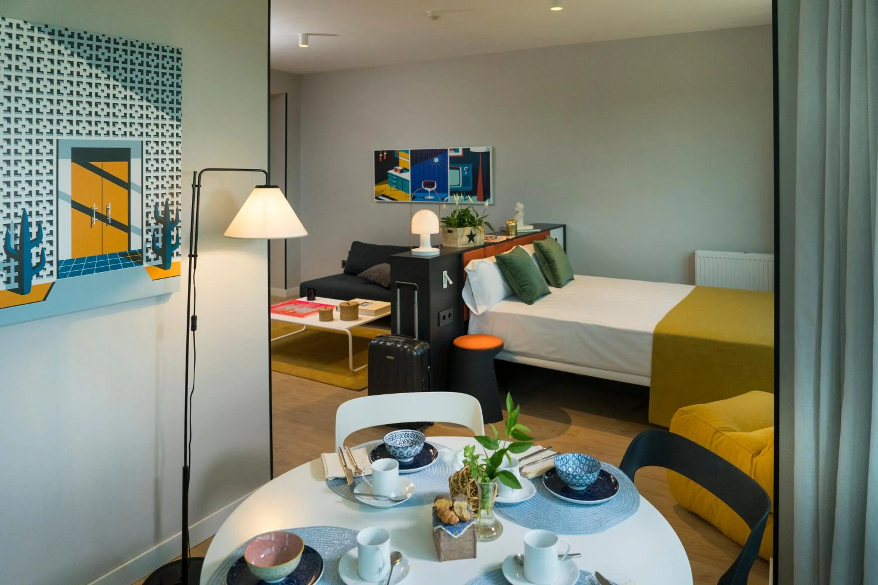 Photo of the whole room, Bed in The Oliver Apartamentos