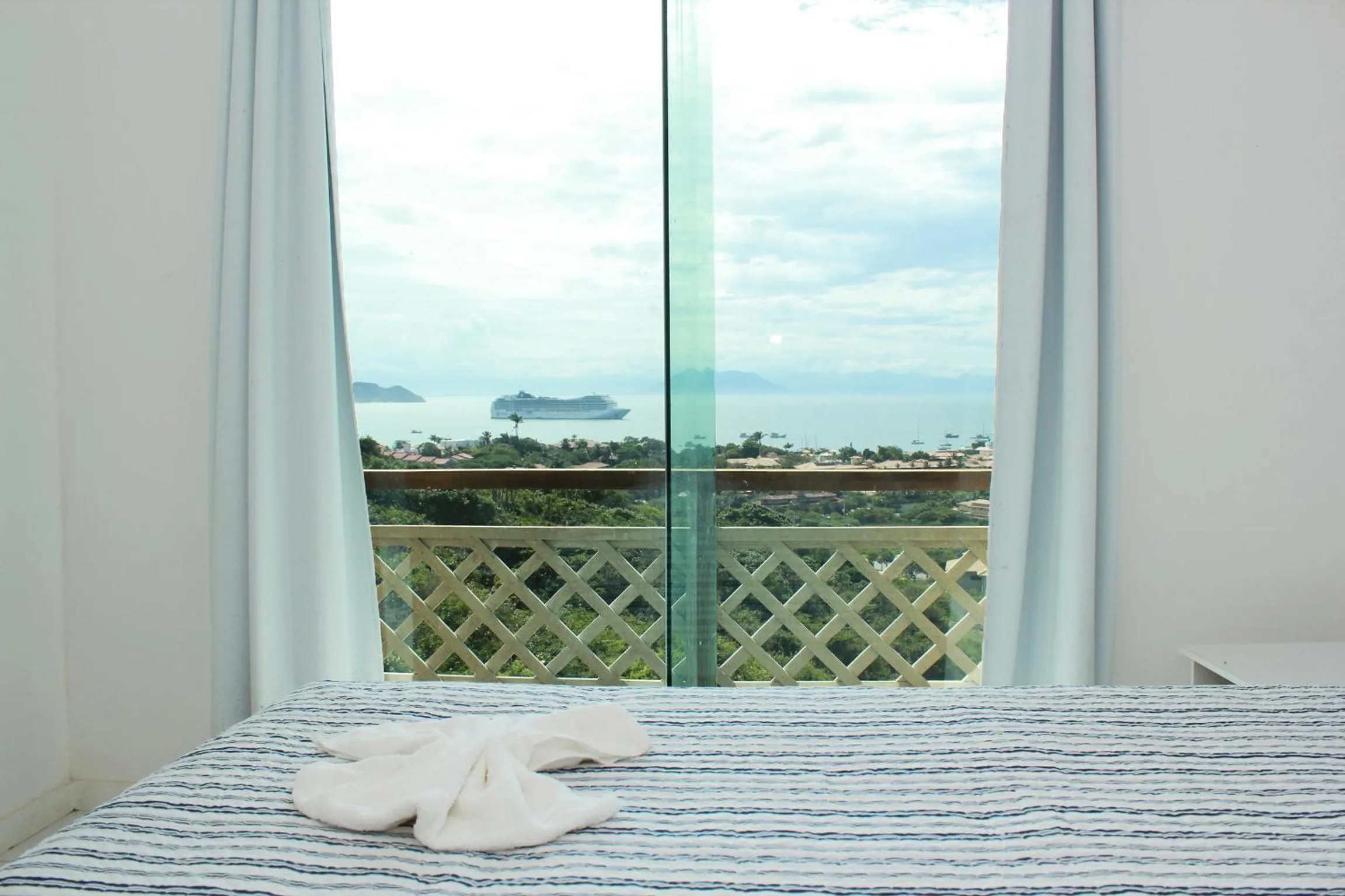 Photo of the whole room in Bella Vista Ocean View