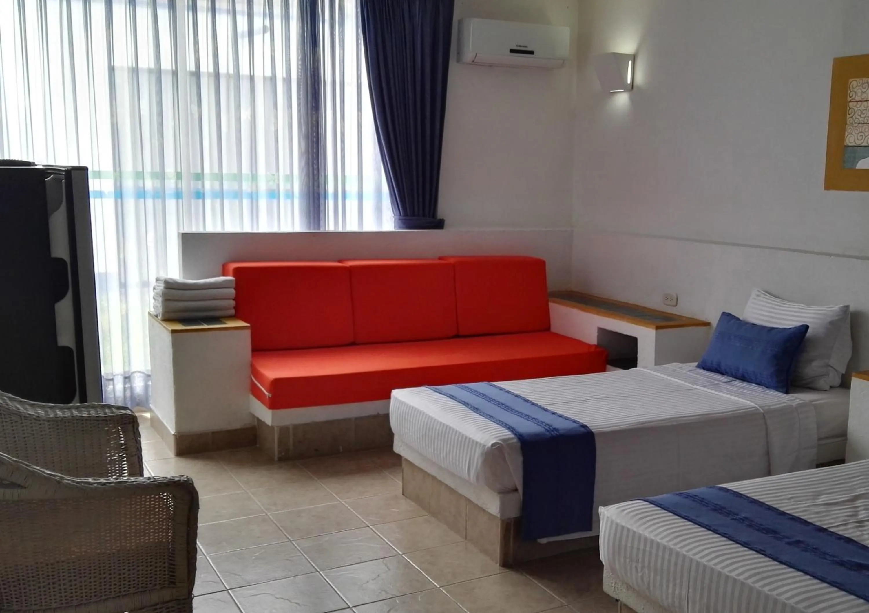 Bedroom, Bed in Hotel Guadaira Resort