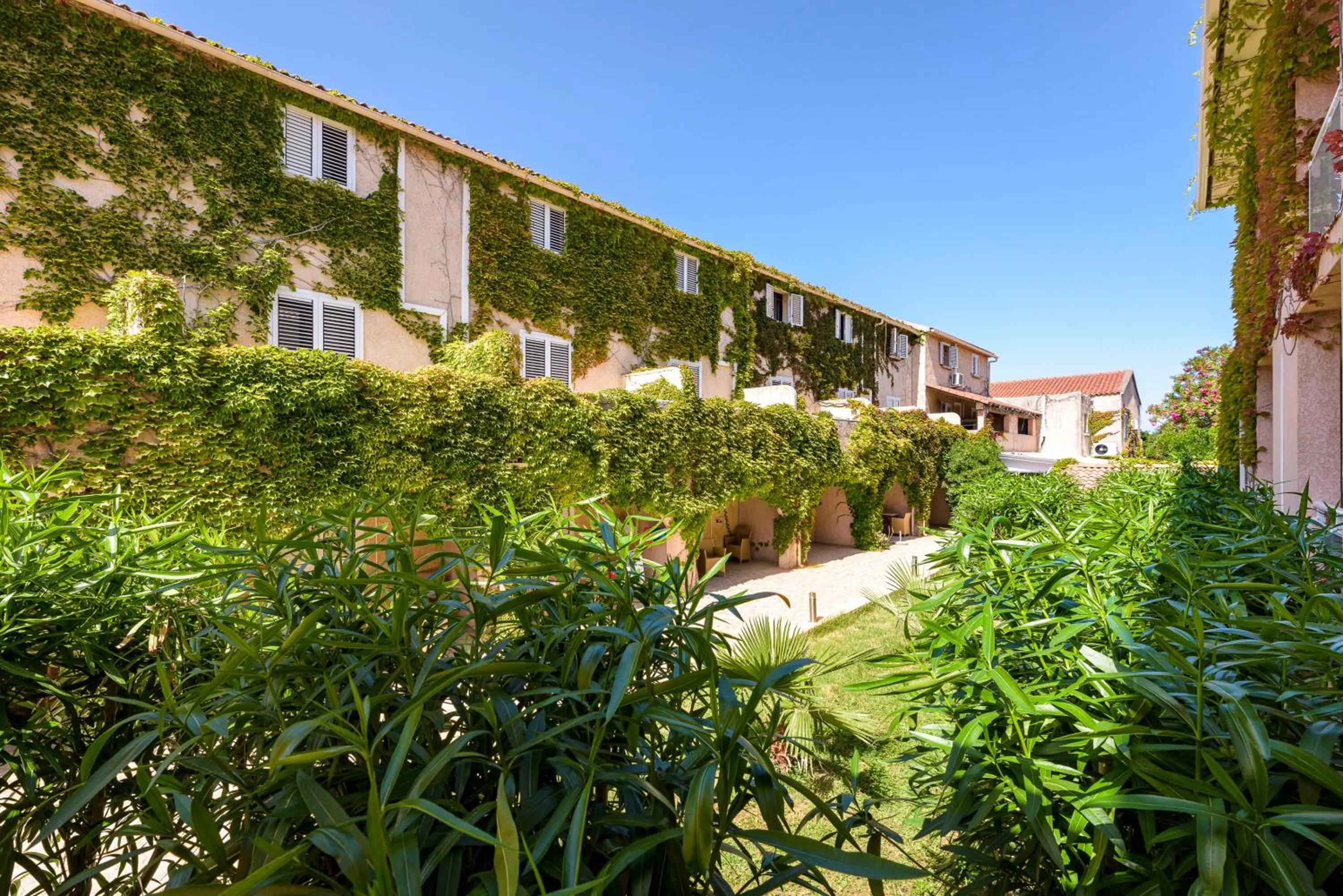 Facade/entrance in Hotel U Ricordu & Spa