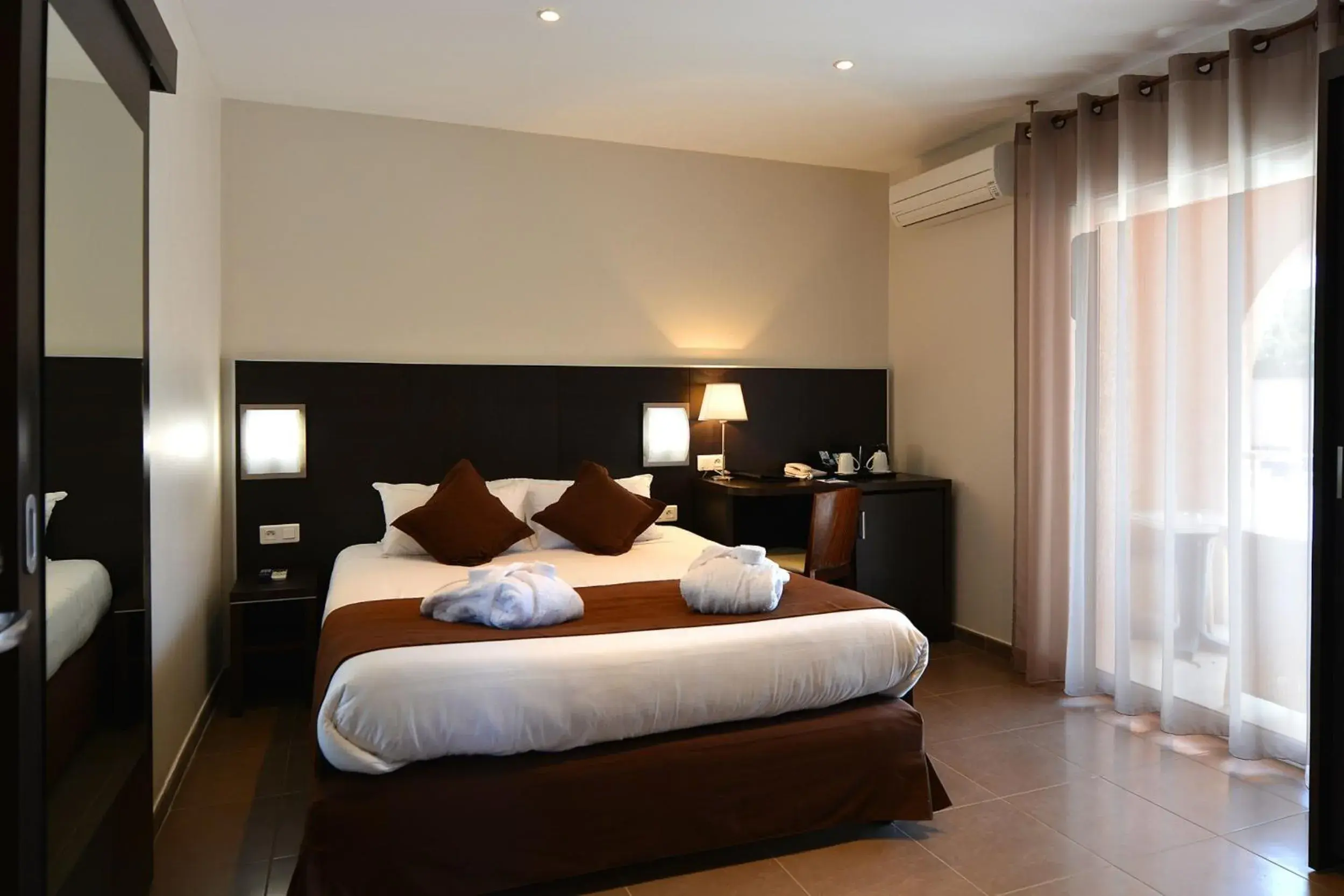 Bedroom, Bed in Hotel U Ricordu & Spa Bedroom, Bed in Hotel U Ricordu & Spa