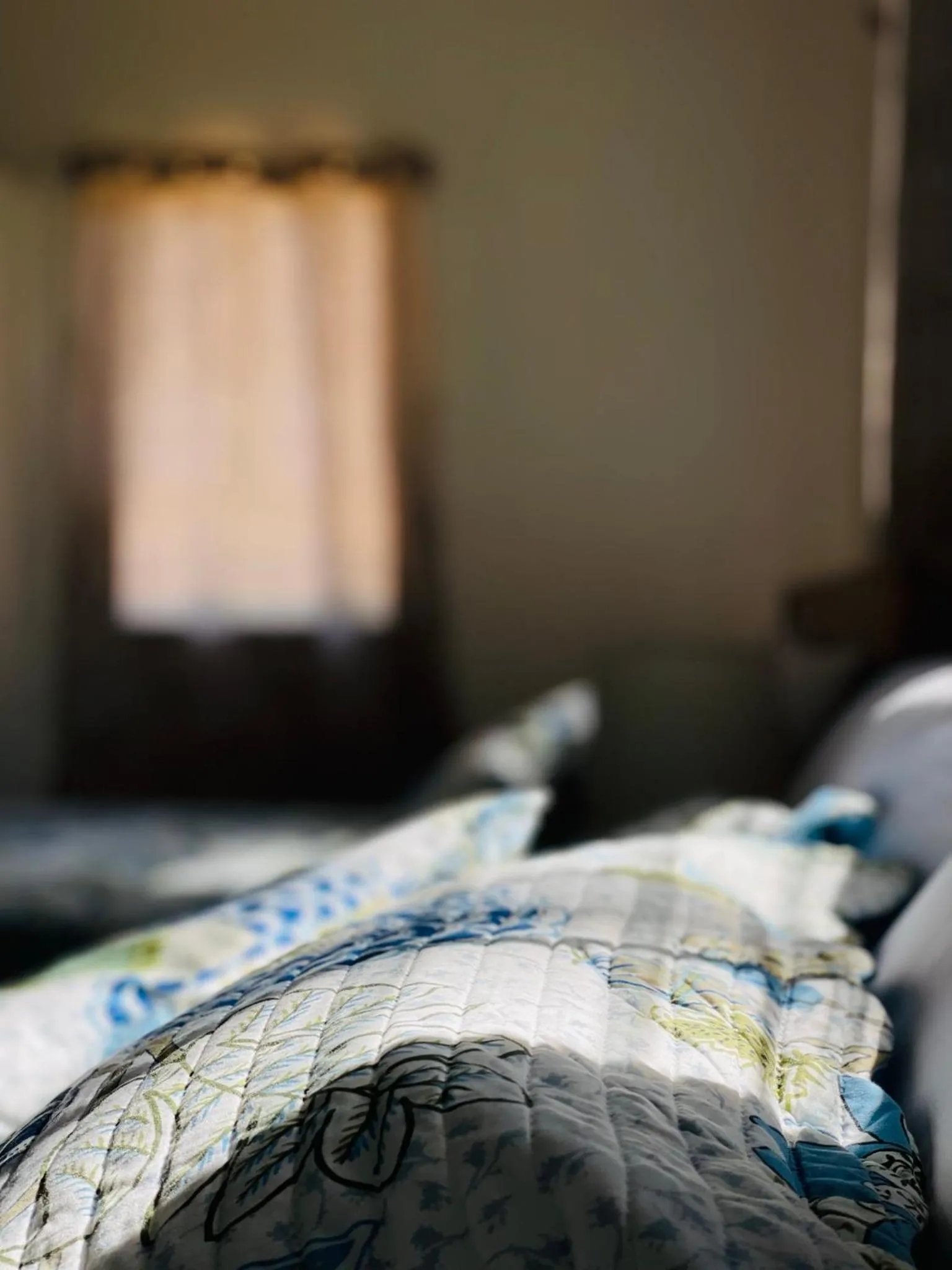 Bed in Mariposa Jungle Lodge