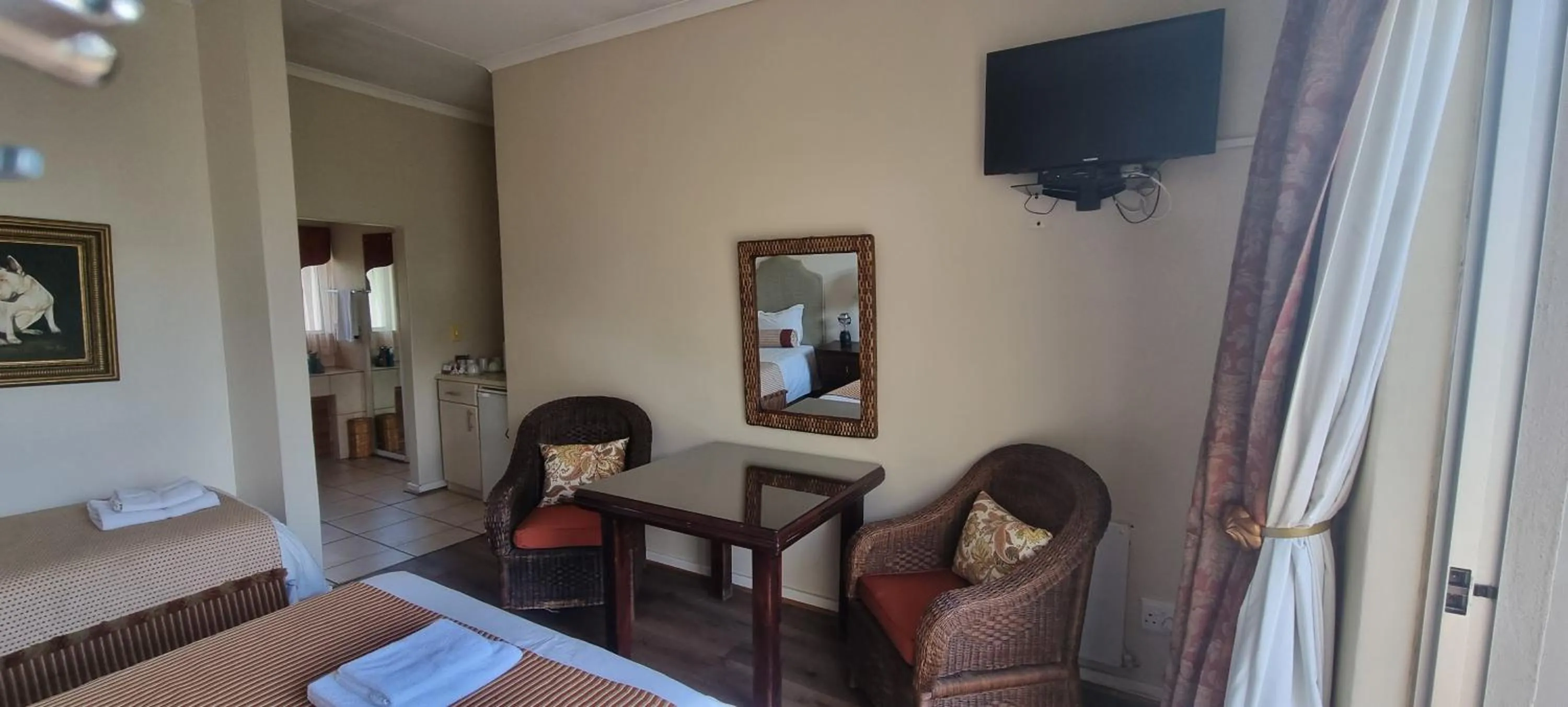 Seating area in Frankfort Guesthouse